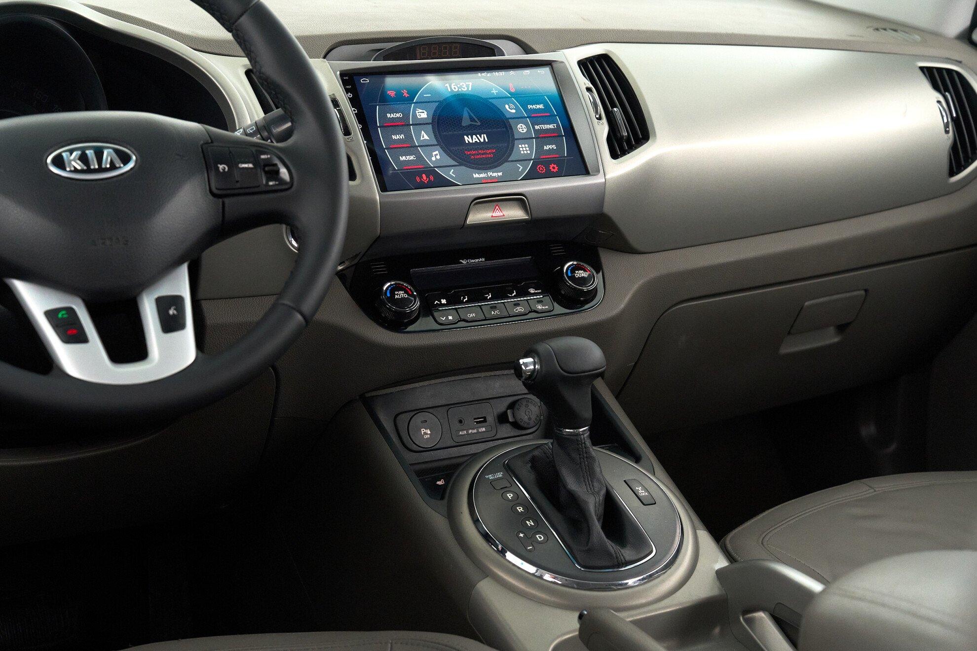Kia Sportage 2011, синий
