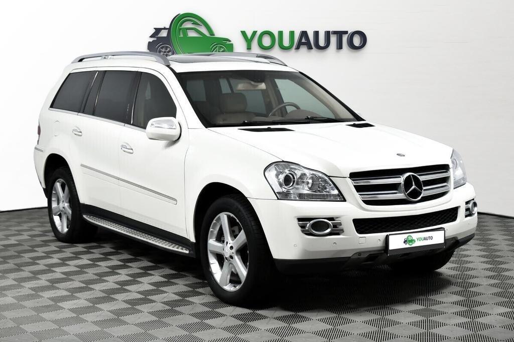 Mercedes-Benz GL-Класс 2008, белый