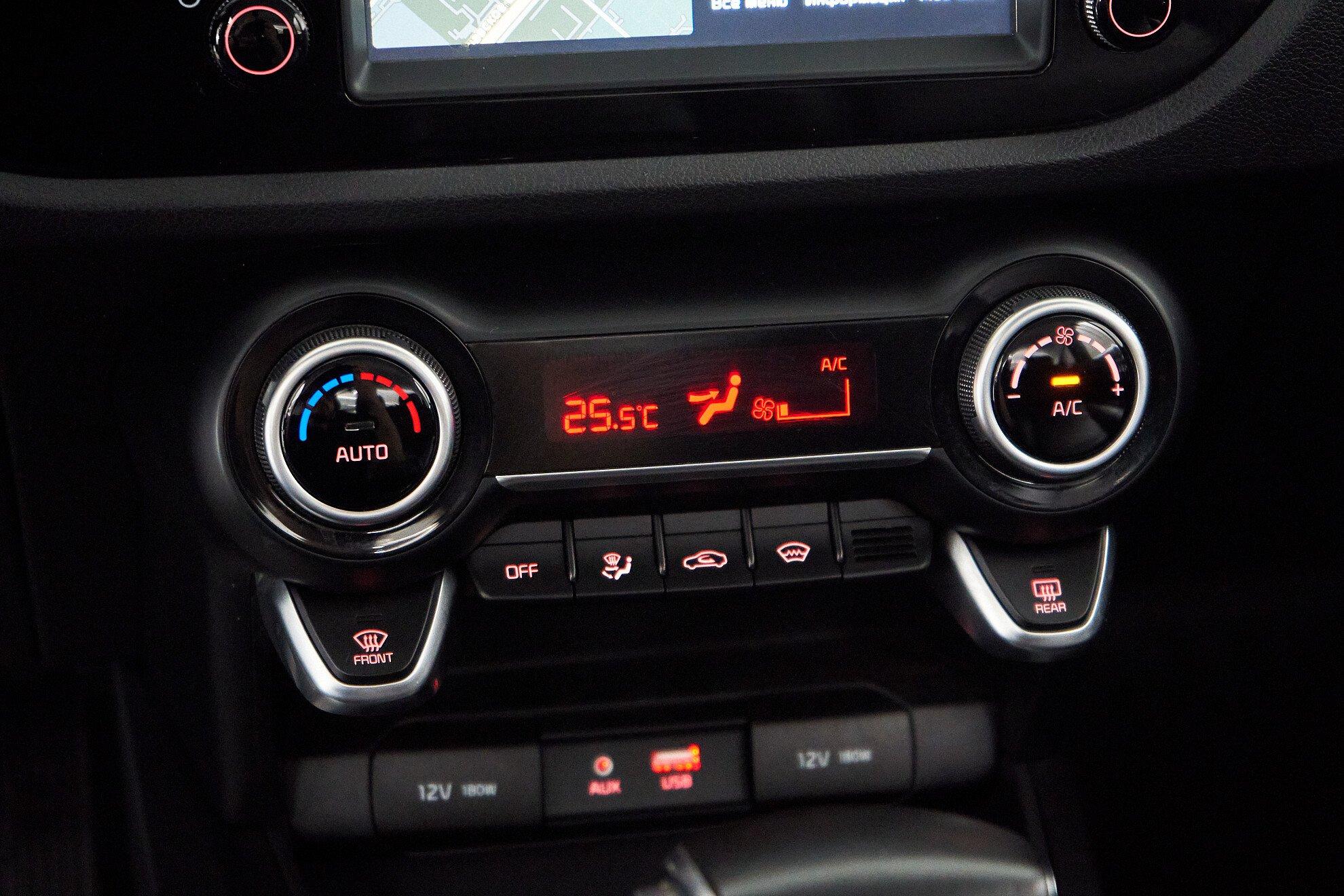 Kia Rio X-Line 2019, черный