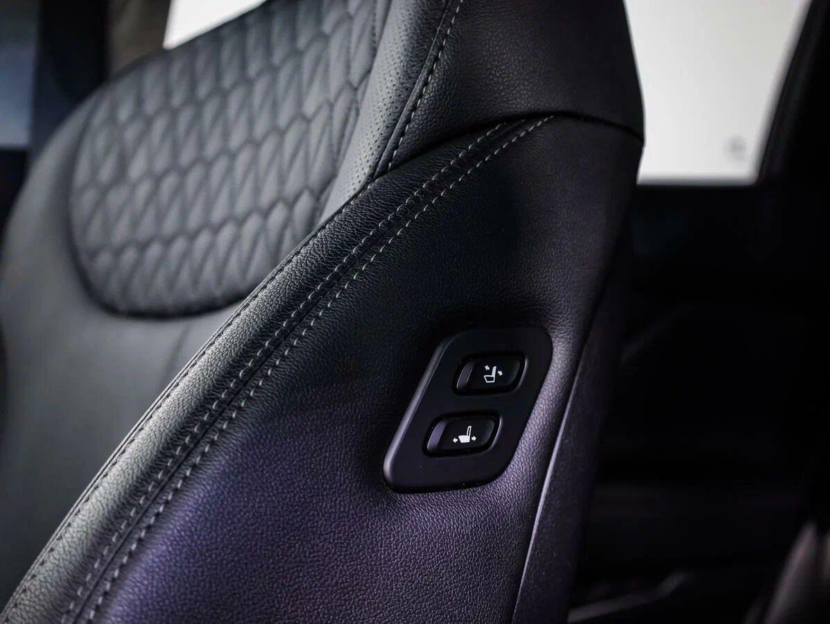 Hyundai Santa Fe 2019, красный