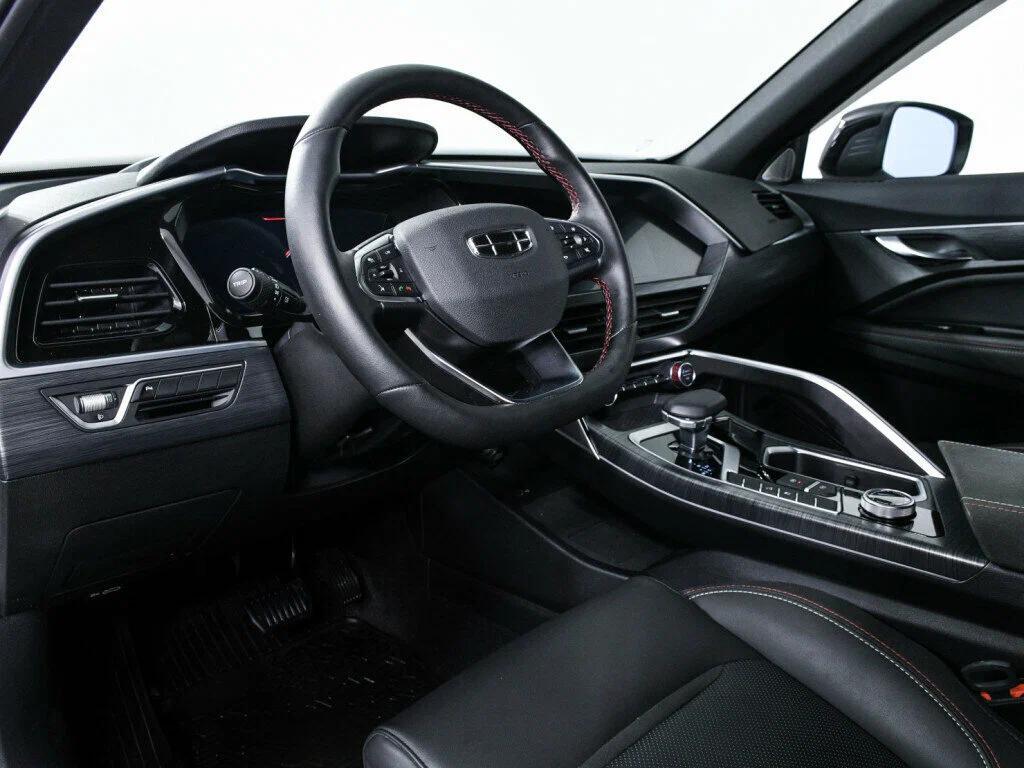 Geely Tugella 2024, белый