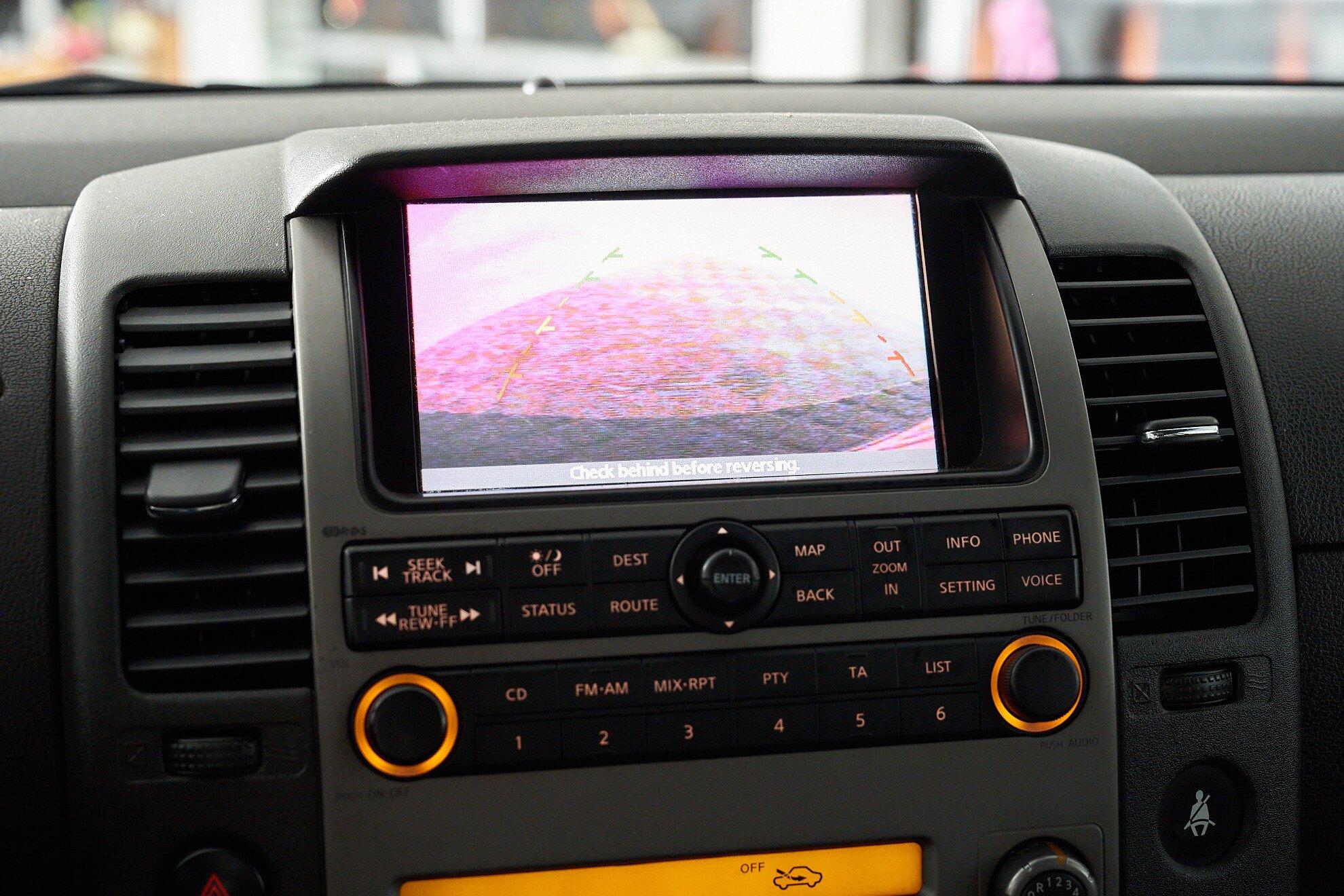 Nissan Pathfinder 2008, черный