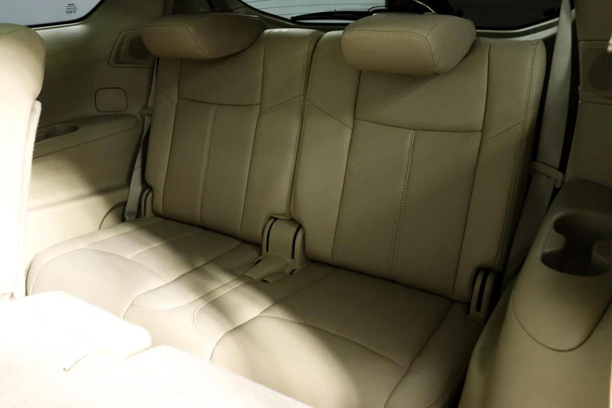 Nissan Pathfinder 2015, серый