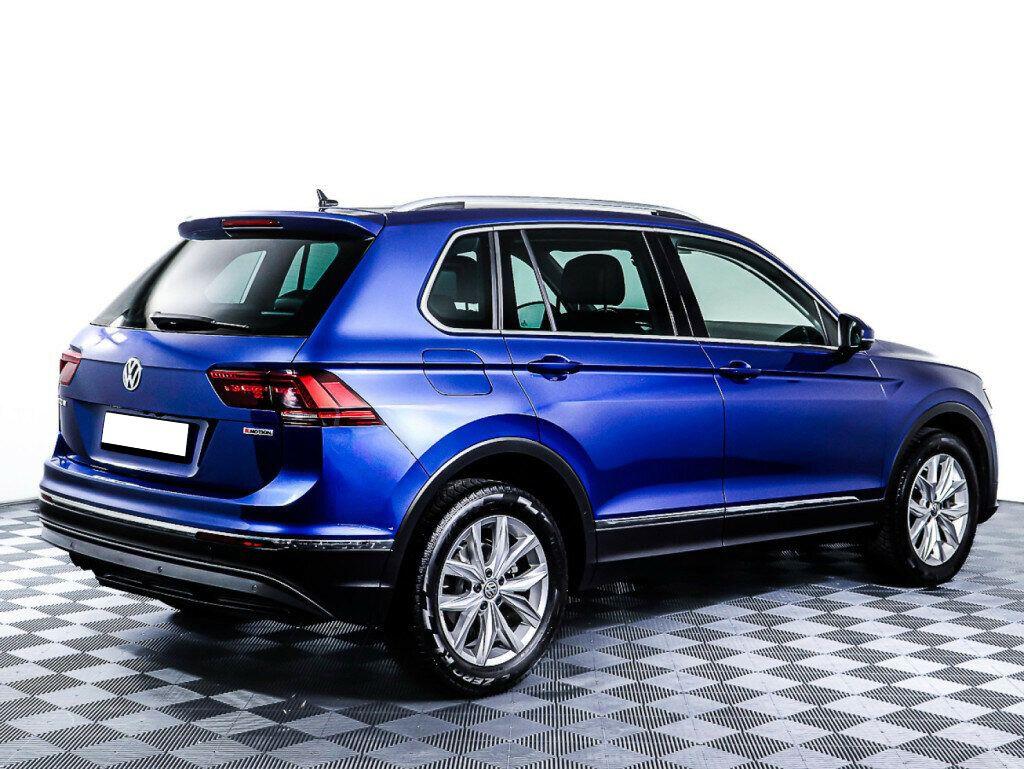 Volkswagen Tiguan 2019, синий