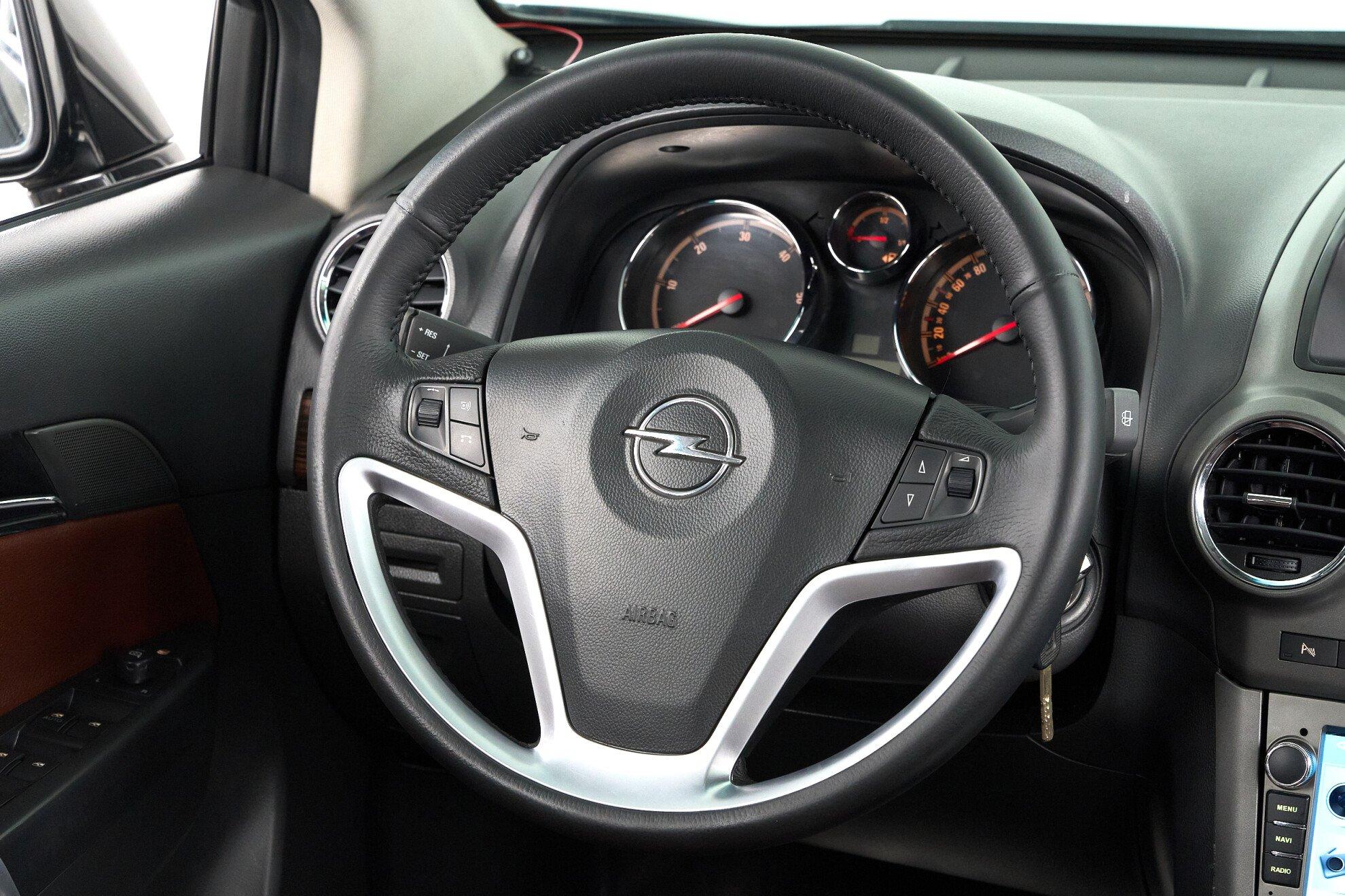 Opel Antara 2007, черный