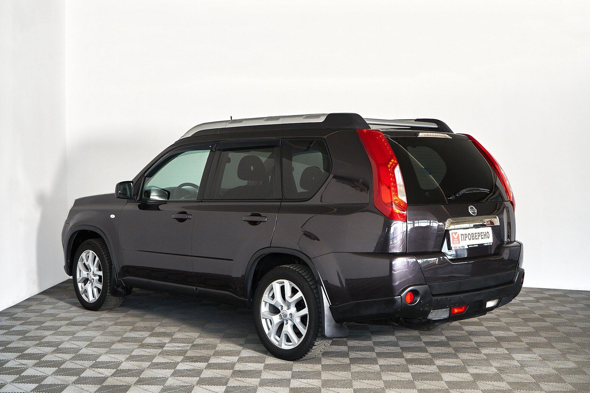 Nissan X-Trail 2011, серый