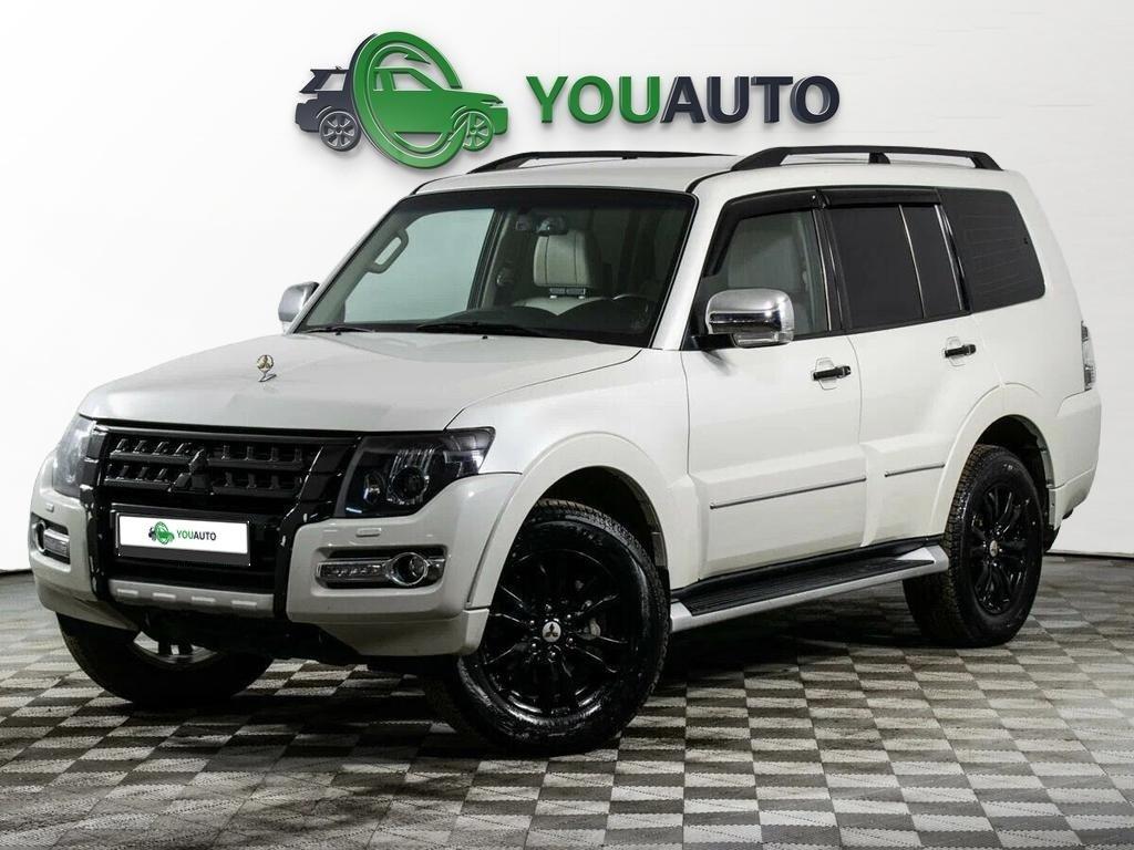 Mitsubishi Pajero 2019, белый