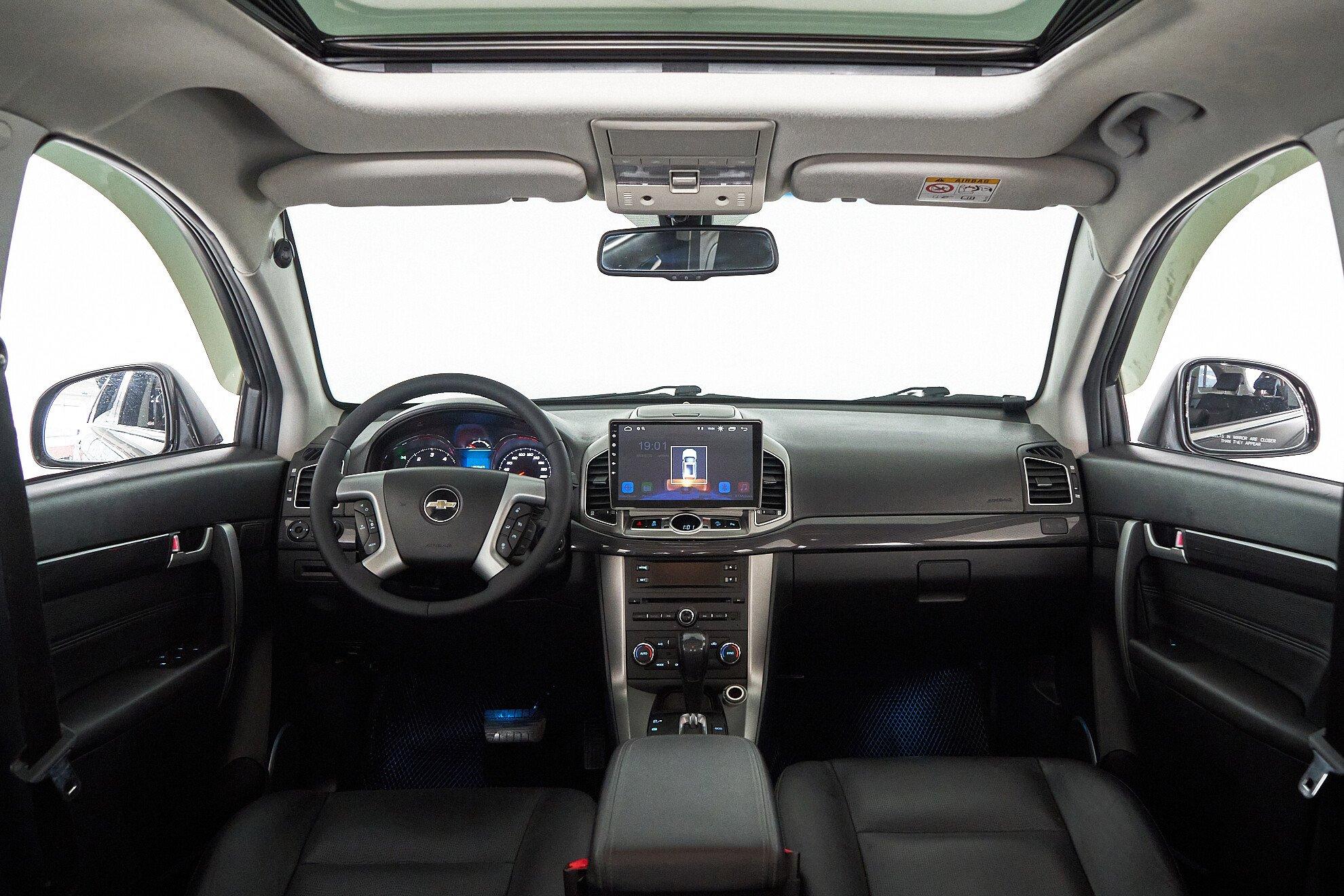 Chevrolet Captiva 2015, черный