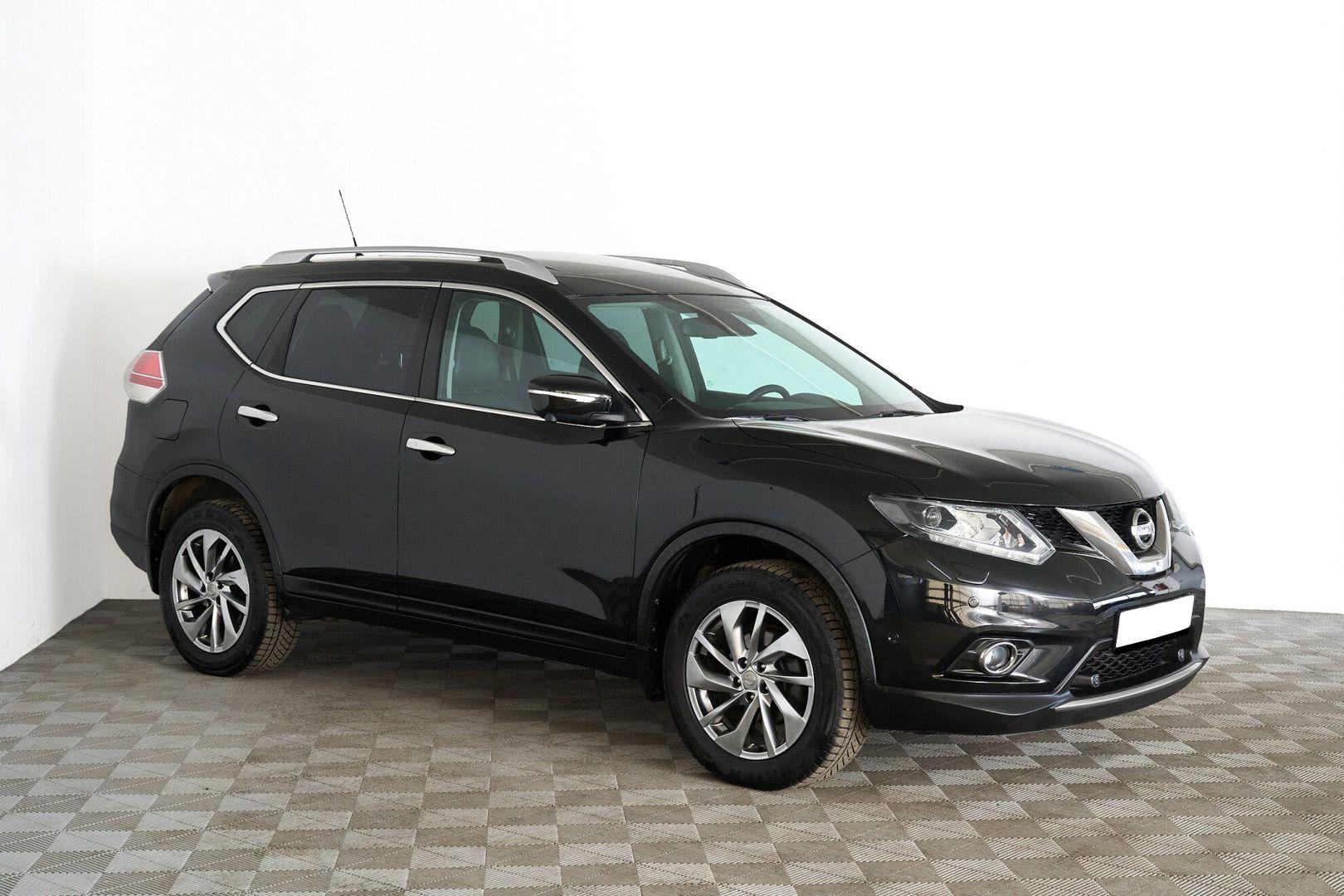 Nissan X-Trail 2016, черный