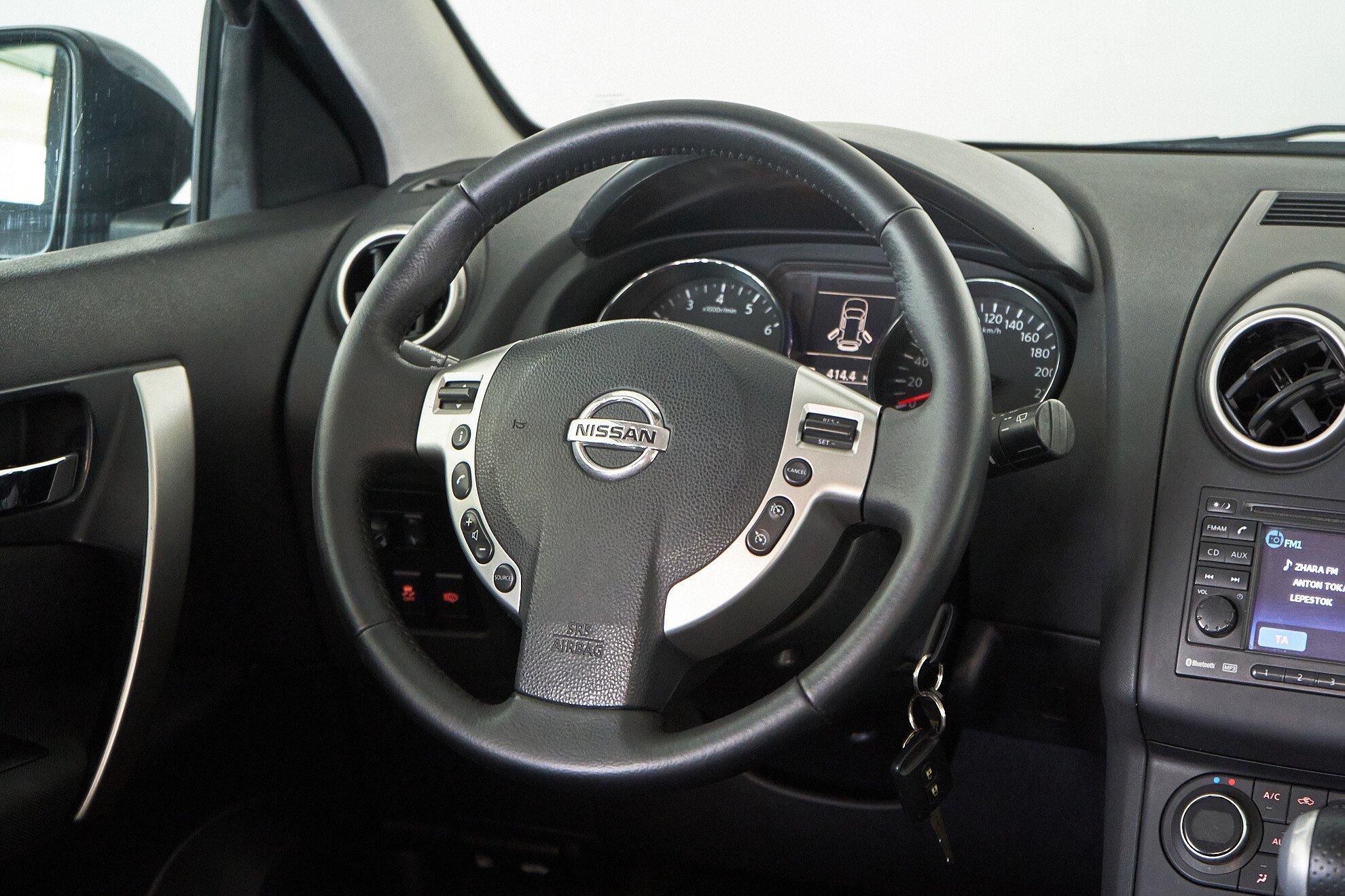 Nissan Qashqai 2012, синий