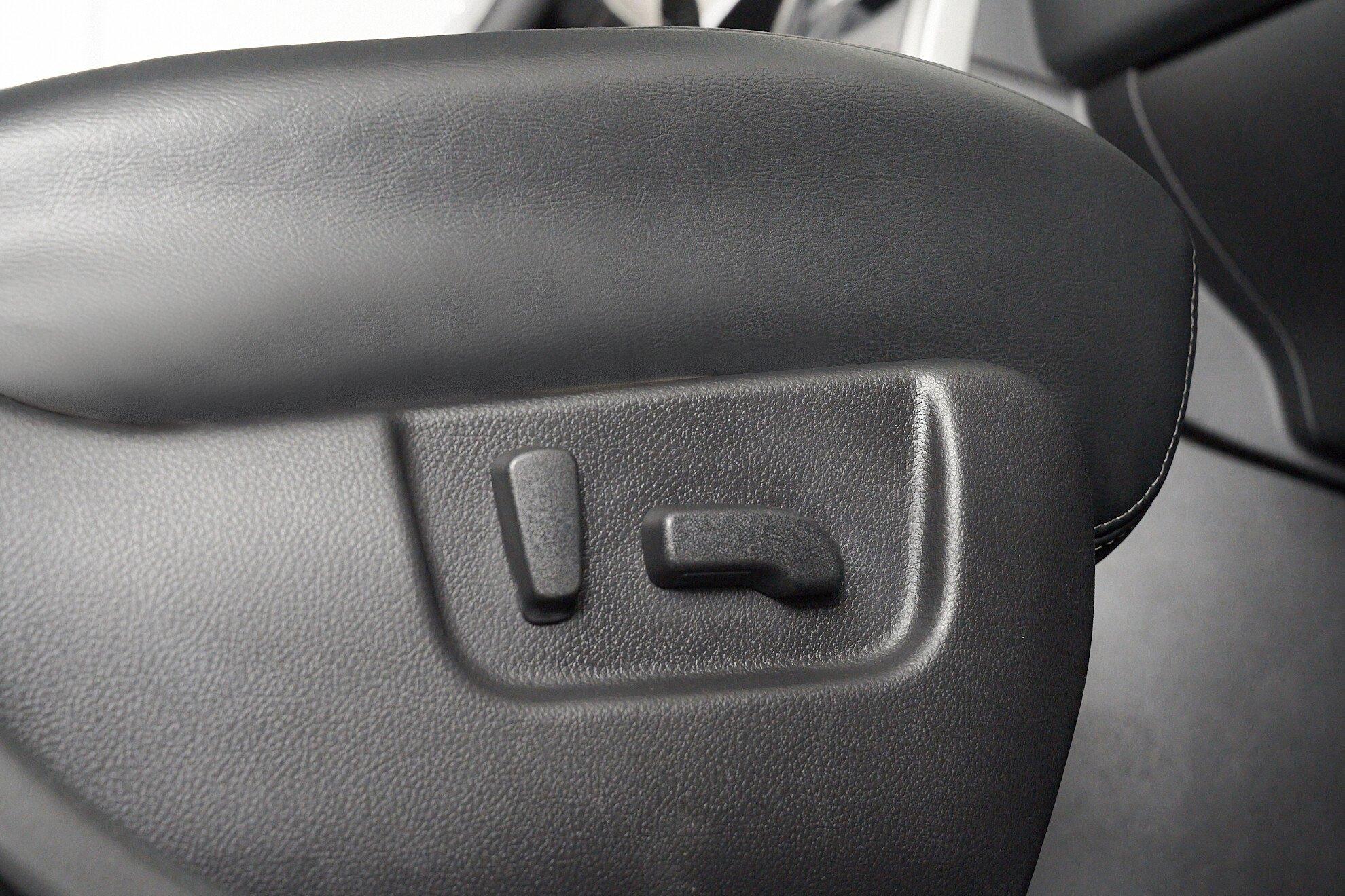 Nissan X-Trail 2013, черный