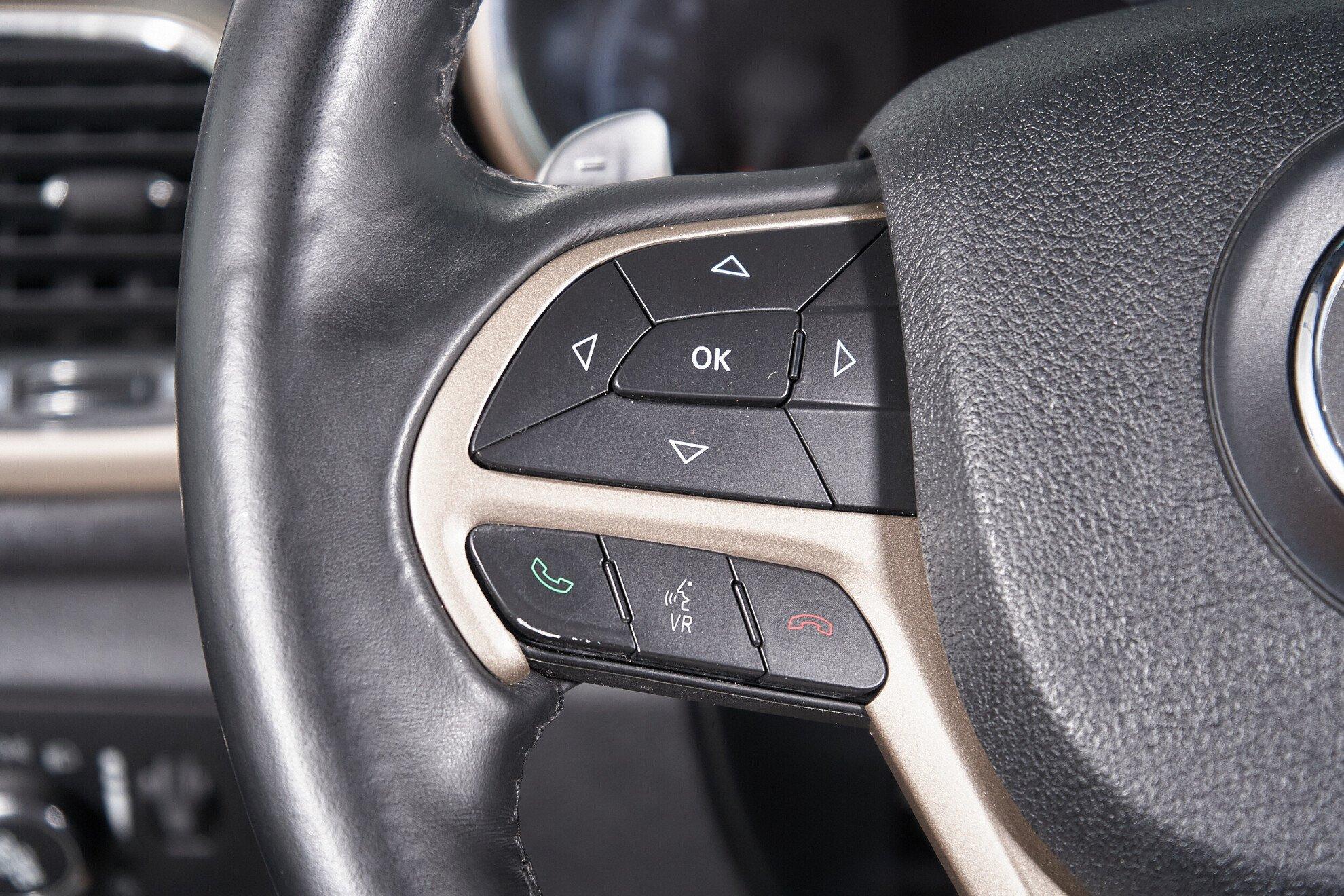 Jeep Grand Cherokee 2014, черный