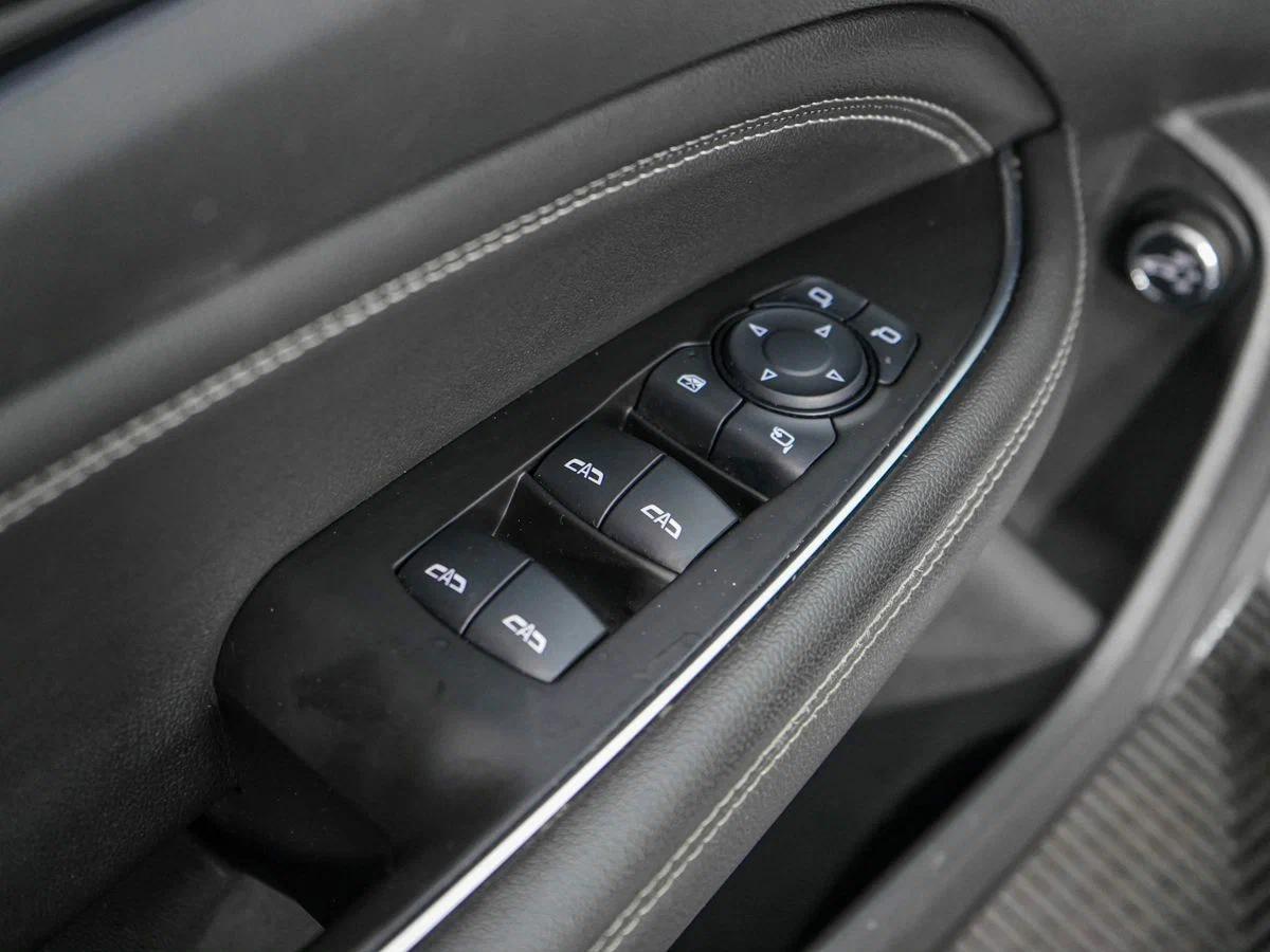 Opel Insignia 2019, белый