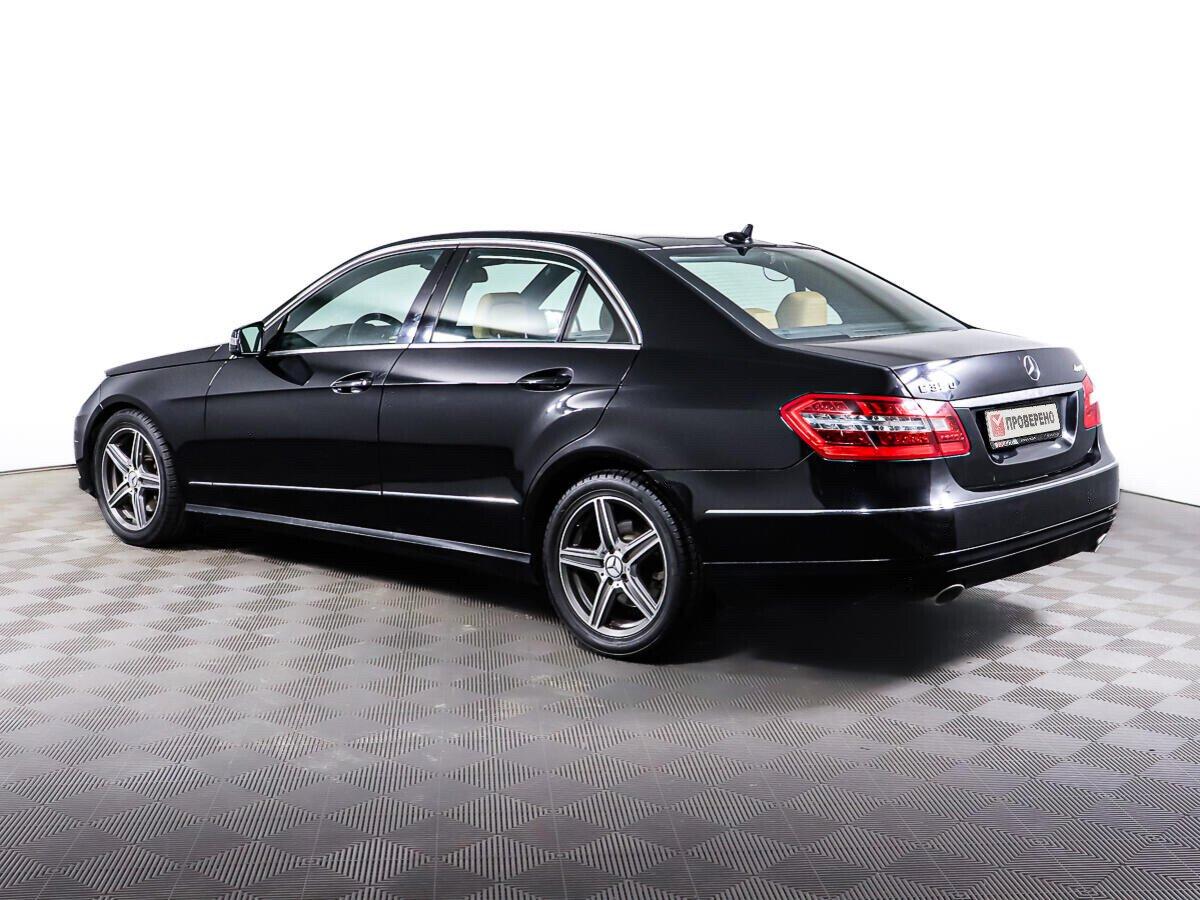 Mercedes-Benz E-Класс 2011, черный