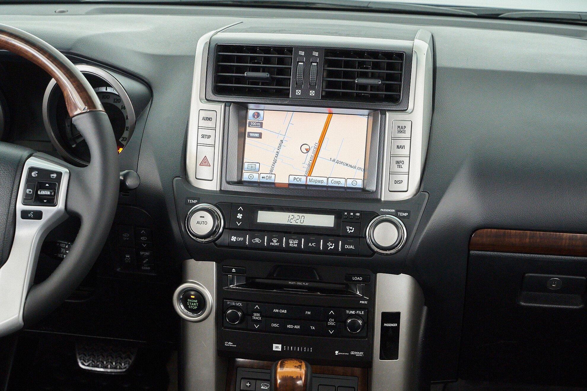 Toyota Land Cruiser Prado 2011, серый