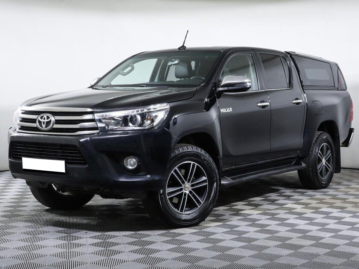 Toyota Hilux 2017, черный