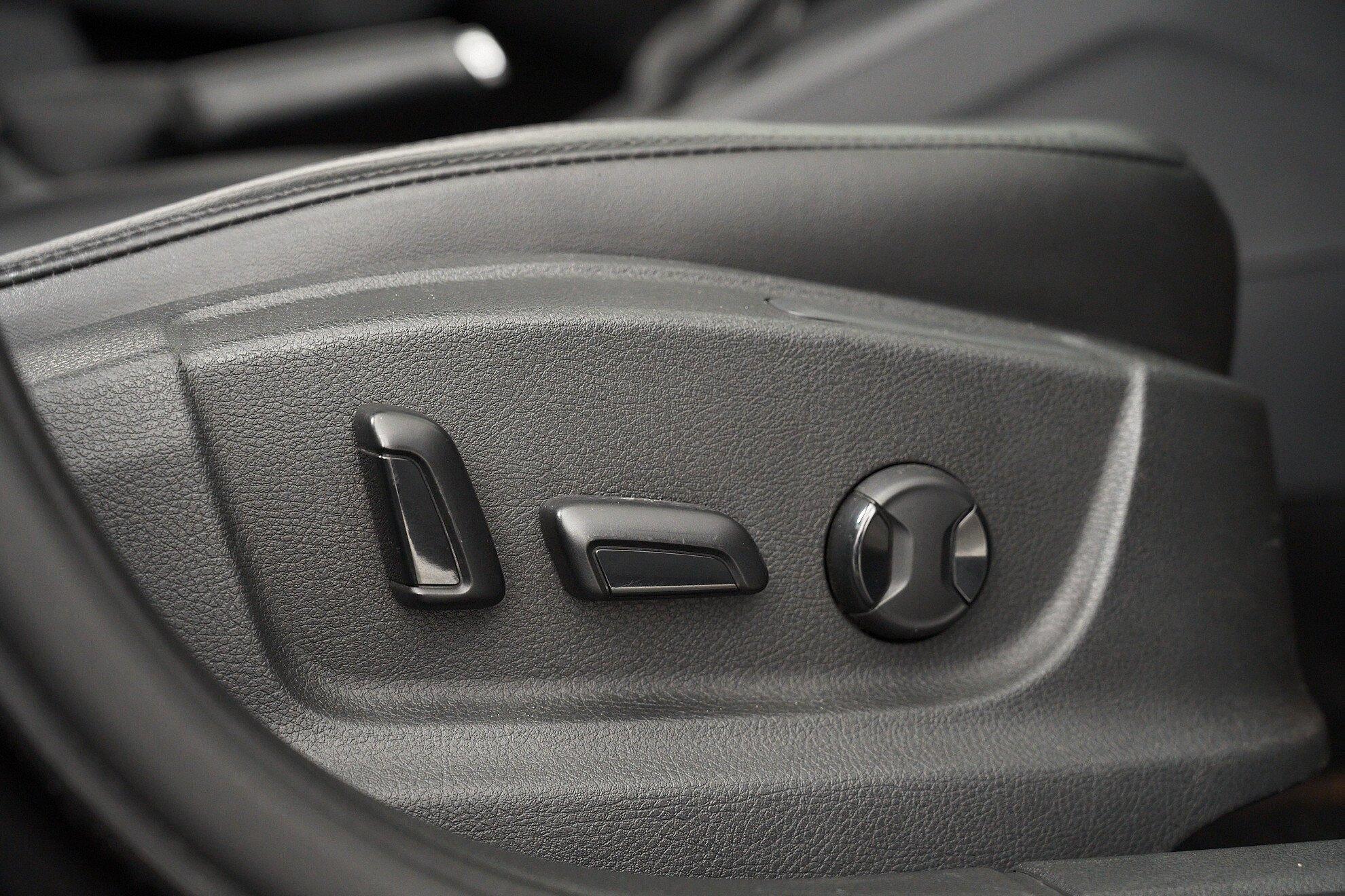 Skoda Octavia 2014, черный