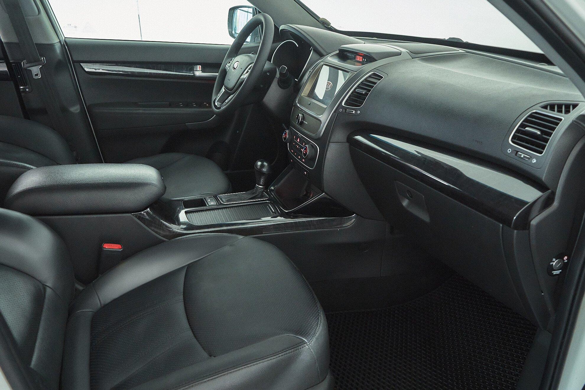 Kia Sorento 2020, белый