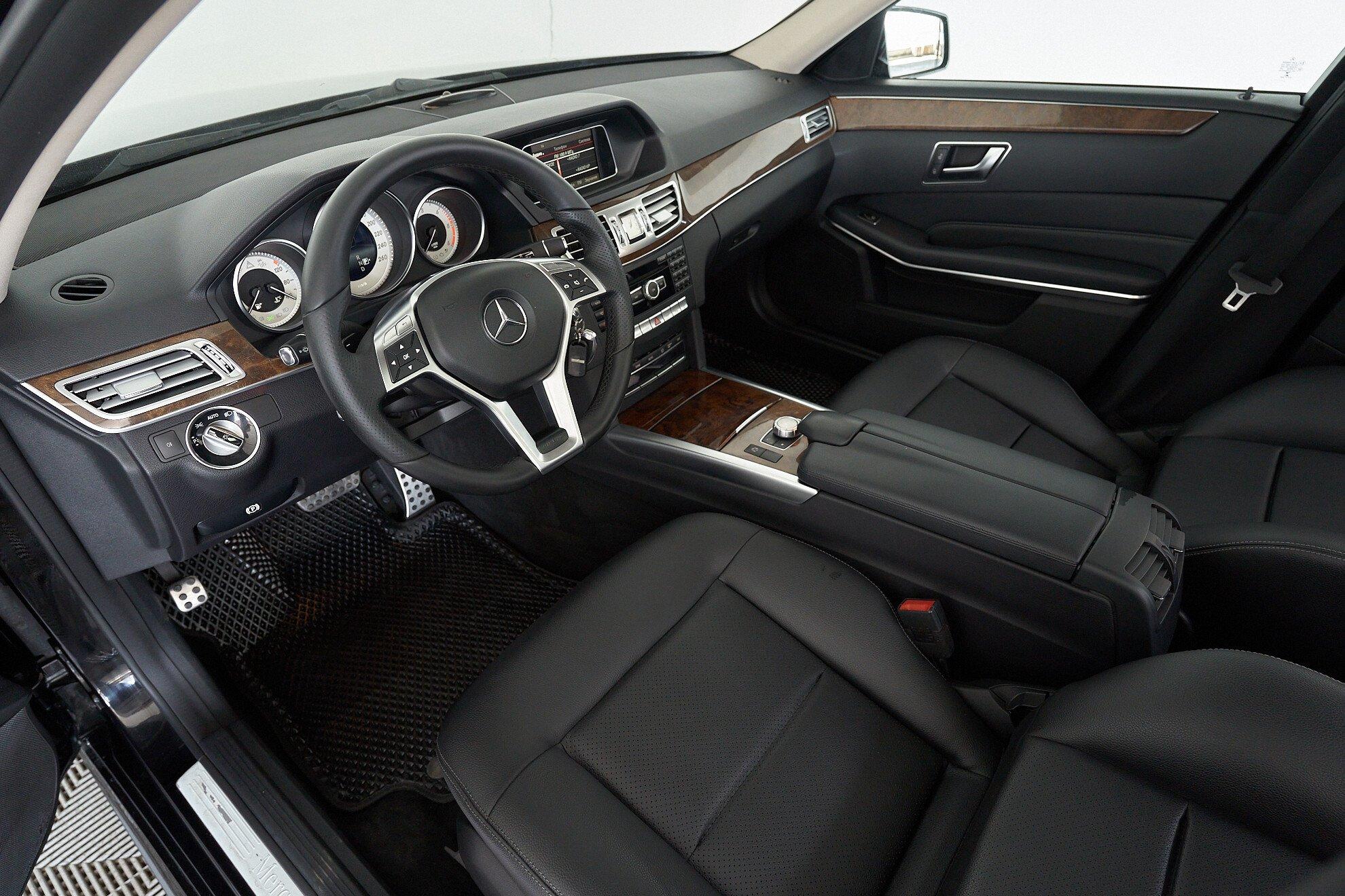 Mercedes-Benz E-Класс 2014, черный