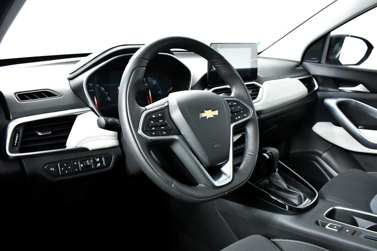 Chevrolet Captiva 2022, черный