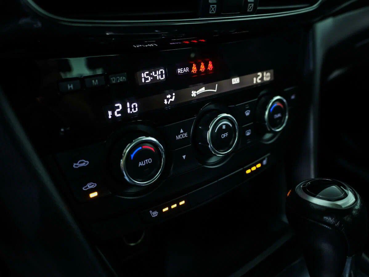 Mazda 6 2014, серый