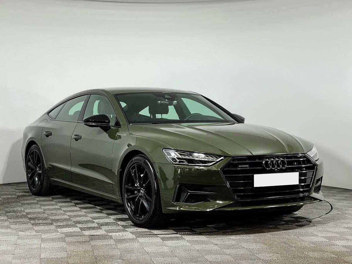 Audi A7 2020, зеленый