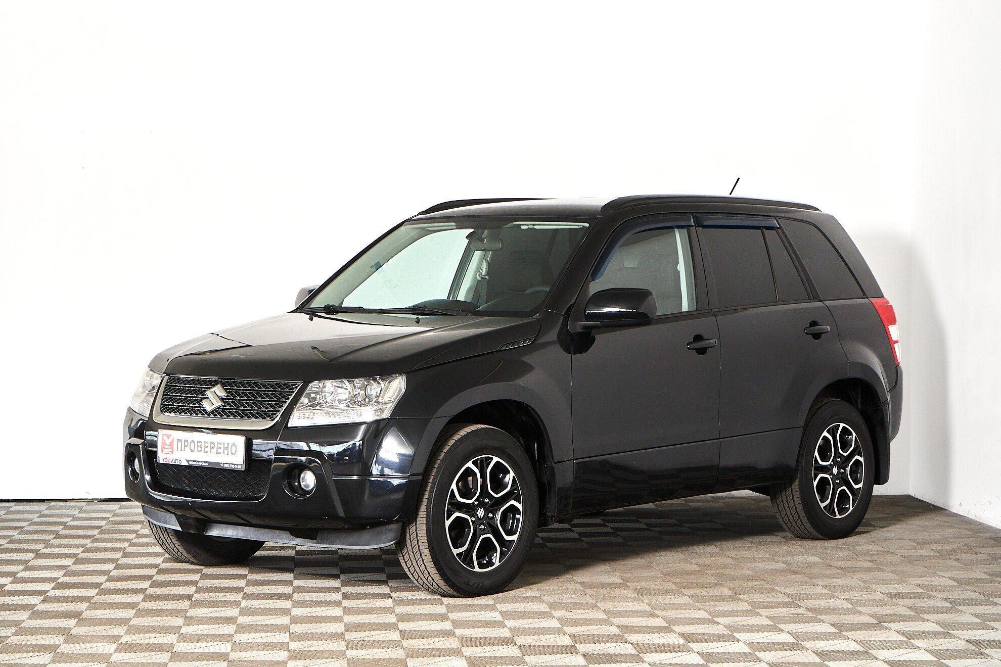 Suzuki Grand Vitara 2011, черный