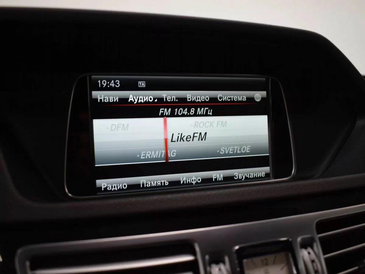 Mercedes-Benz E-Класс 2014, черный