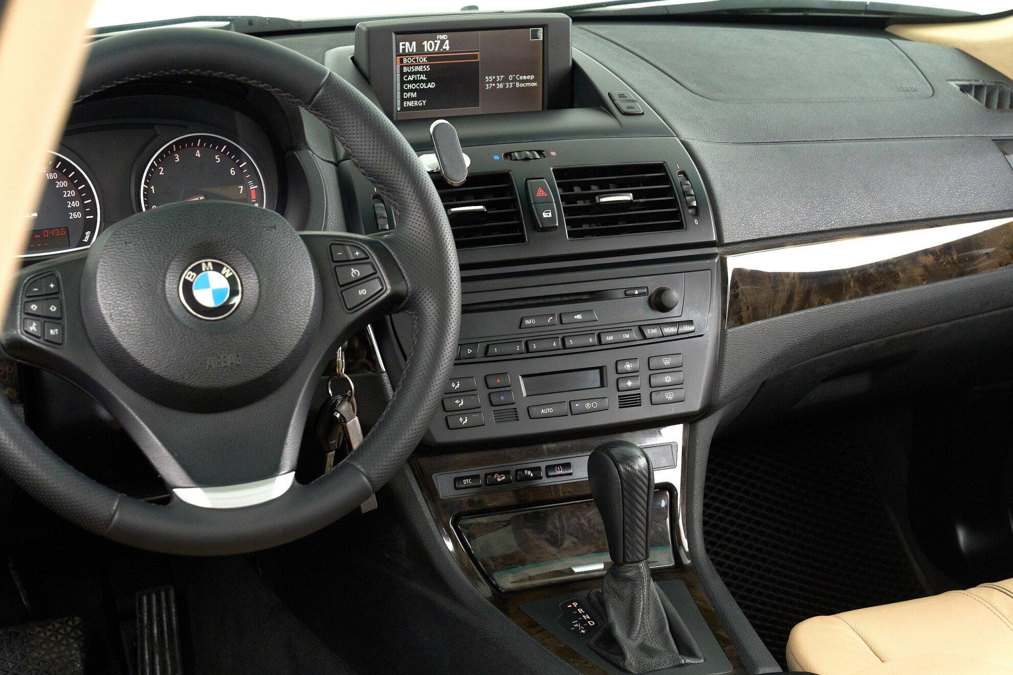 BMW X3 2008, серый