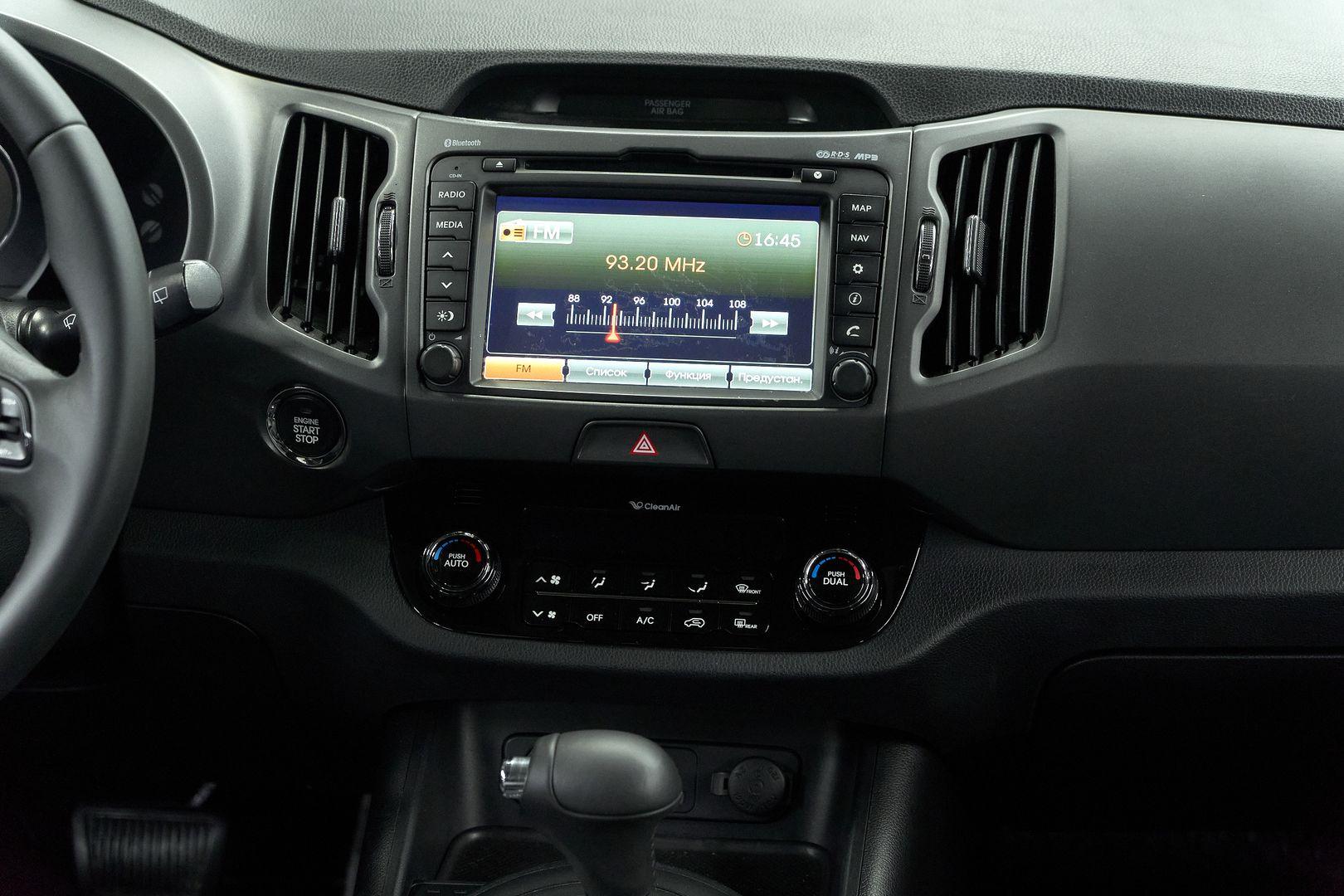Kia Sportage 2011, черный