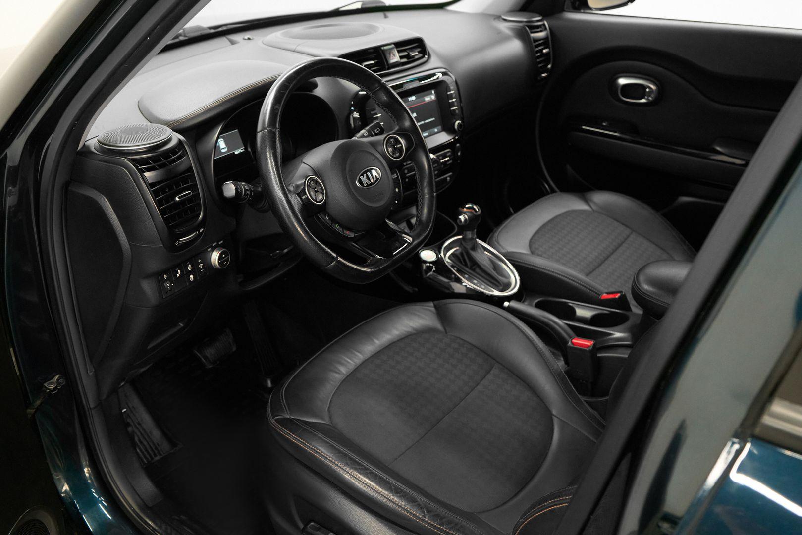 Kia Soul 2017, голубой