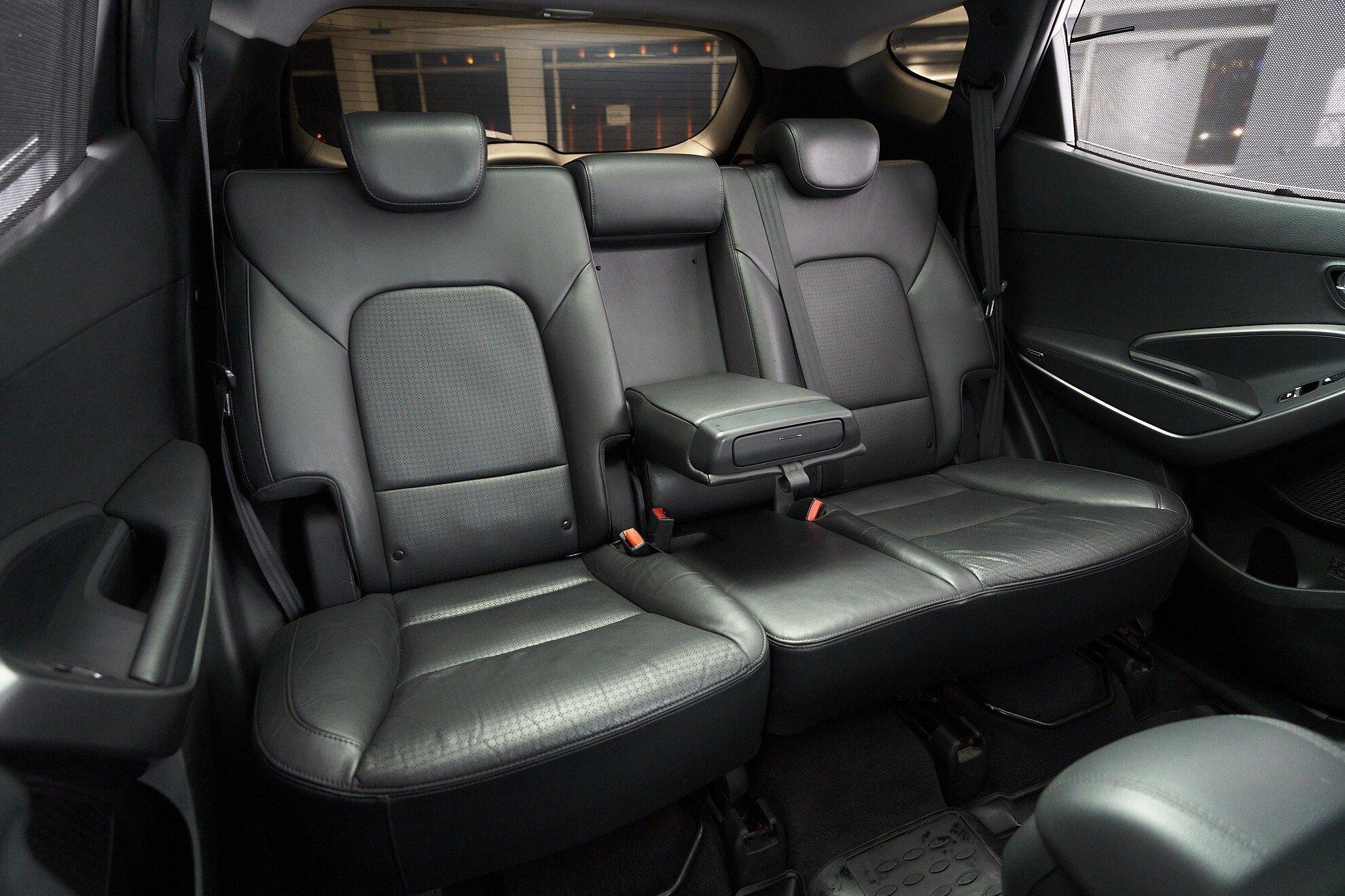 Hyundai Santa Fe 2014, серебряный