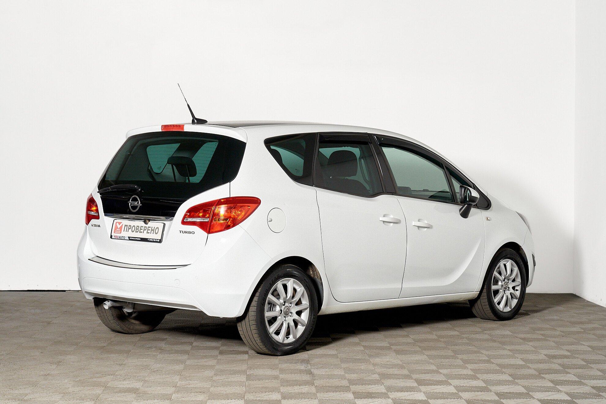 Opel Meriva 2012, белый