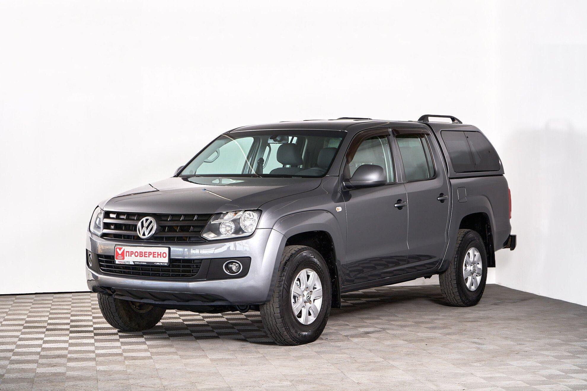 Volkswagen Amarok 2012, серый