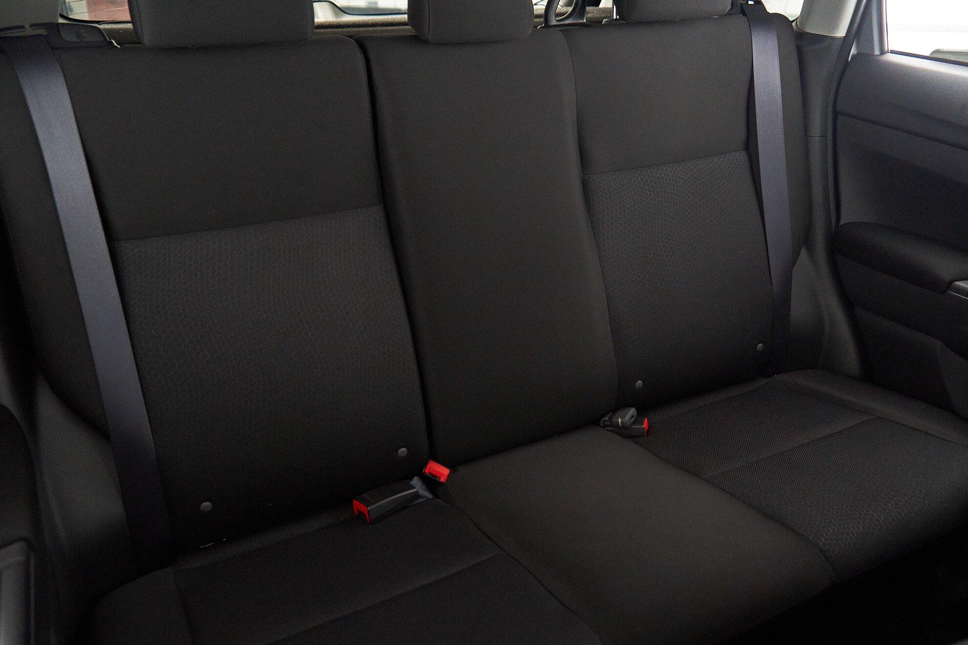 Mitsubishi ASX 2012, серебряный