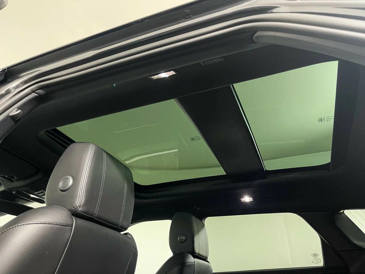 Land Rover Range Rover Evoque 2021, серый