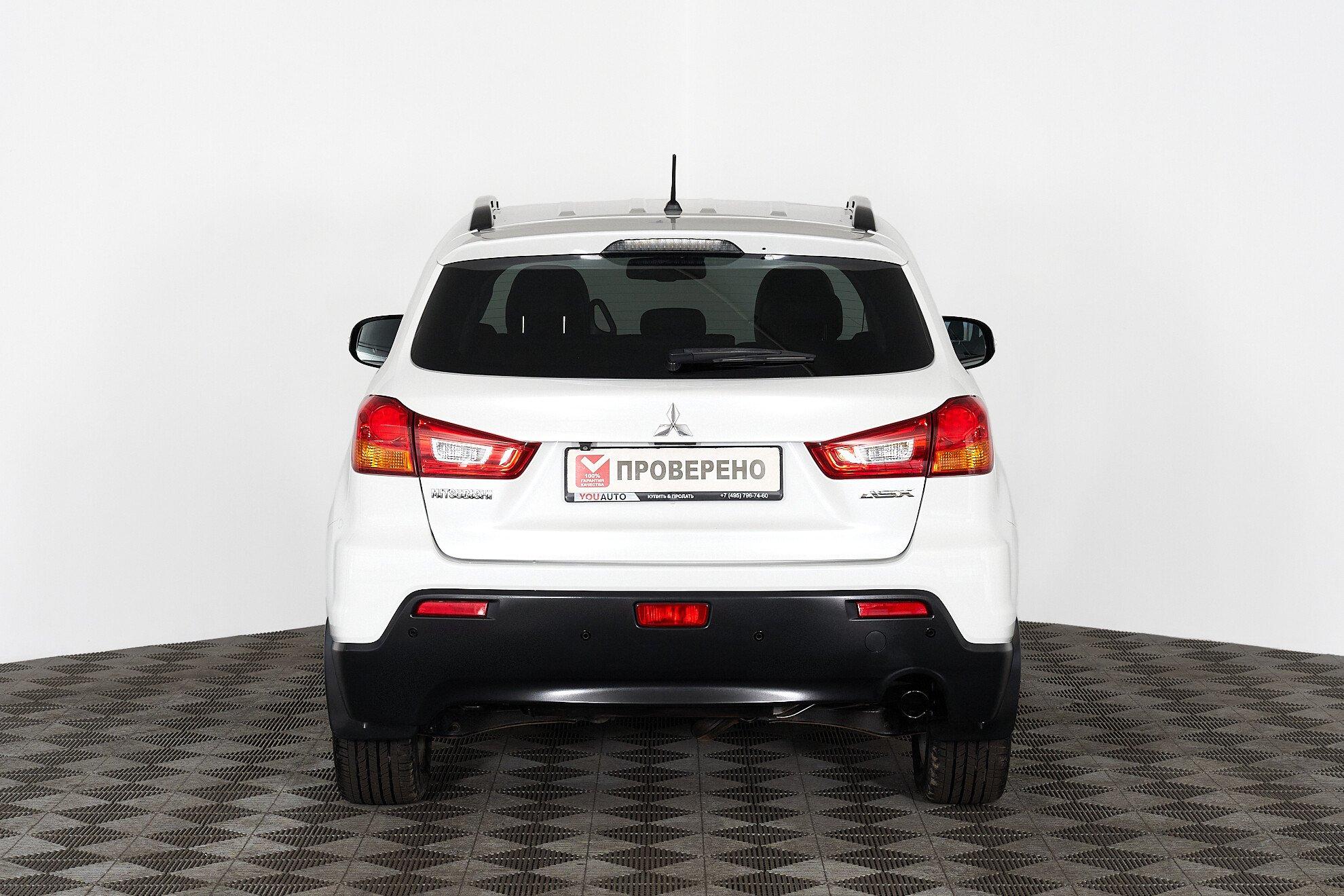 Mitsubishi ASX 2012, белый