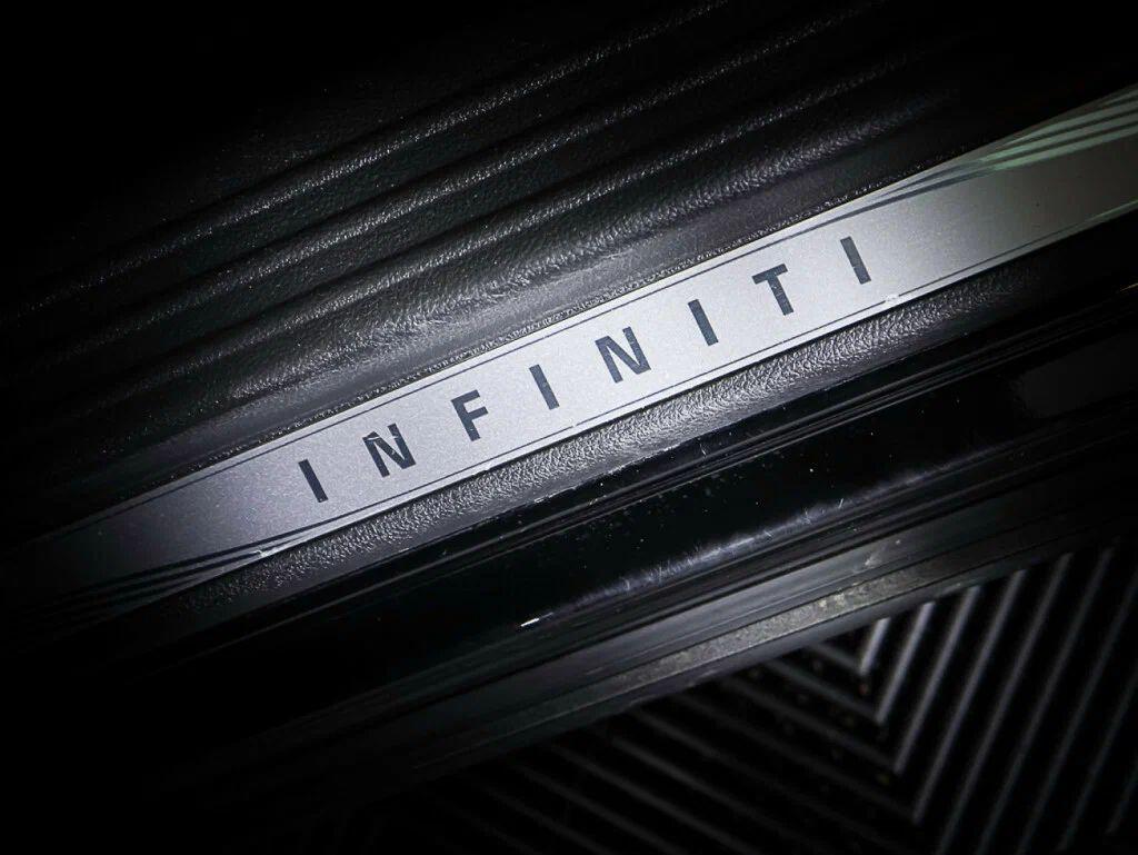 Infiniti QX50 2020, черный