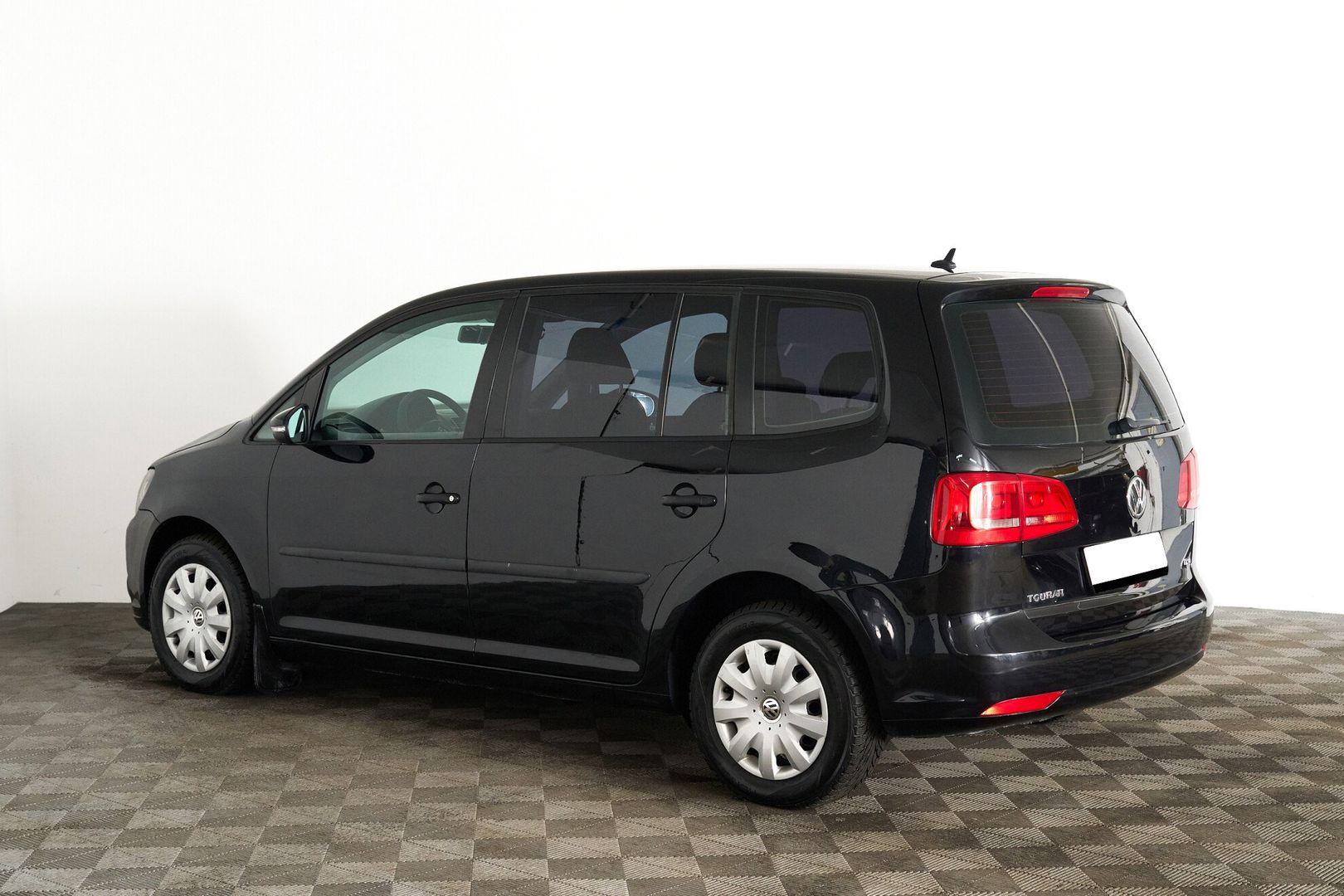 Volkswagen Touran 2012, черный