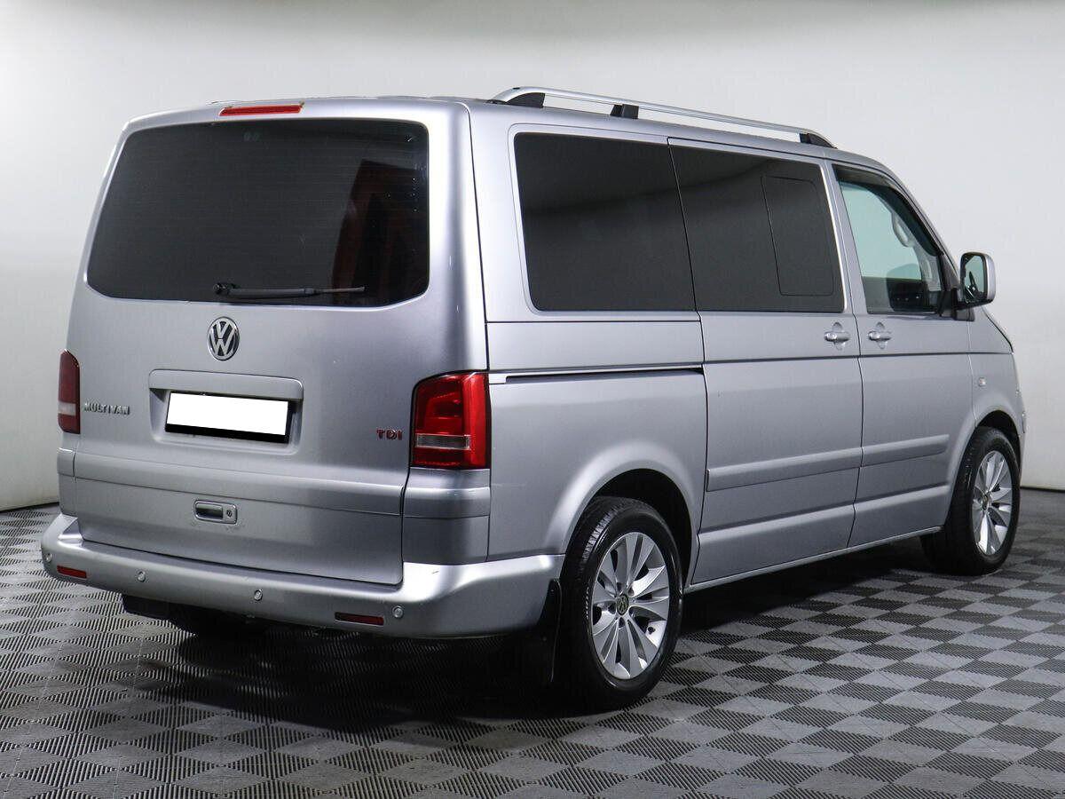 Volkswagen Multivan 2009, серебряный