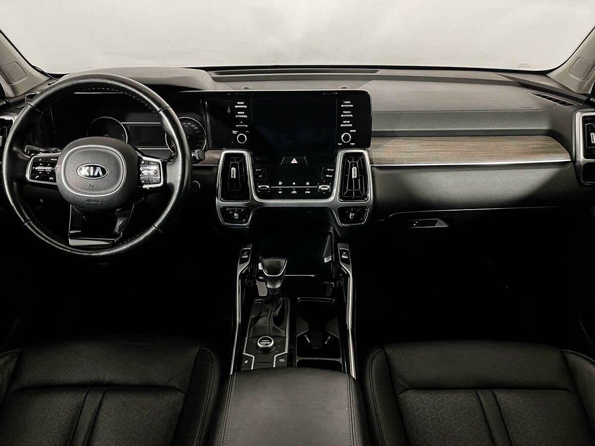 Kia Sorento 2021, серый