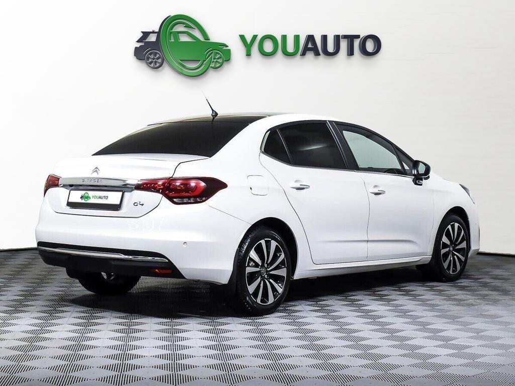 Citroen C4 2019, белый