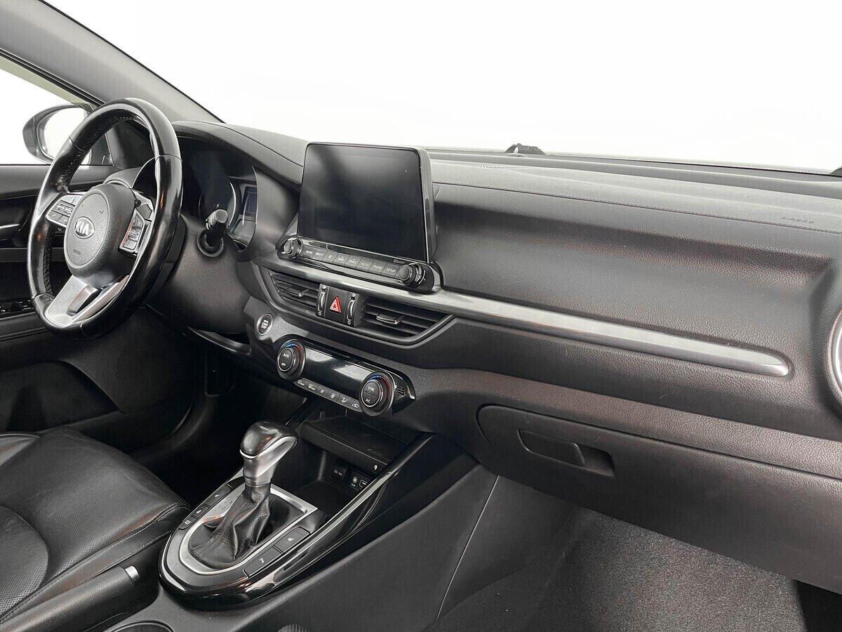 Kia Cerato 2018, серебряный