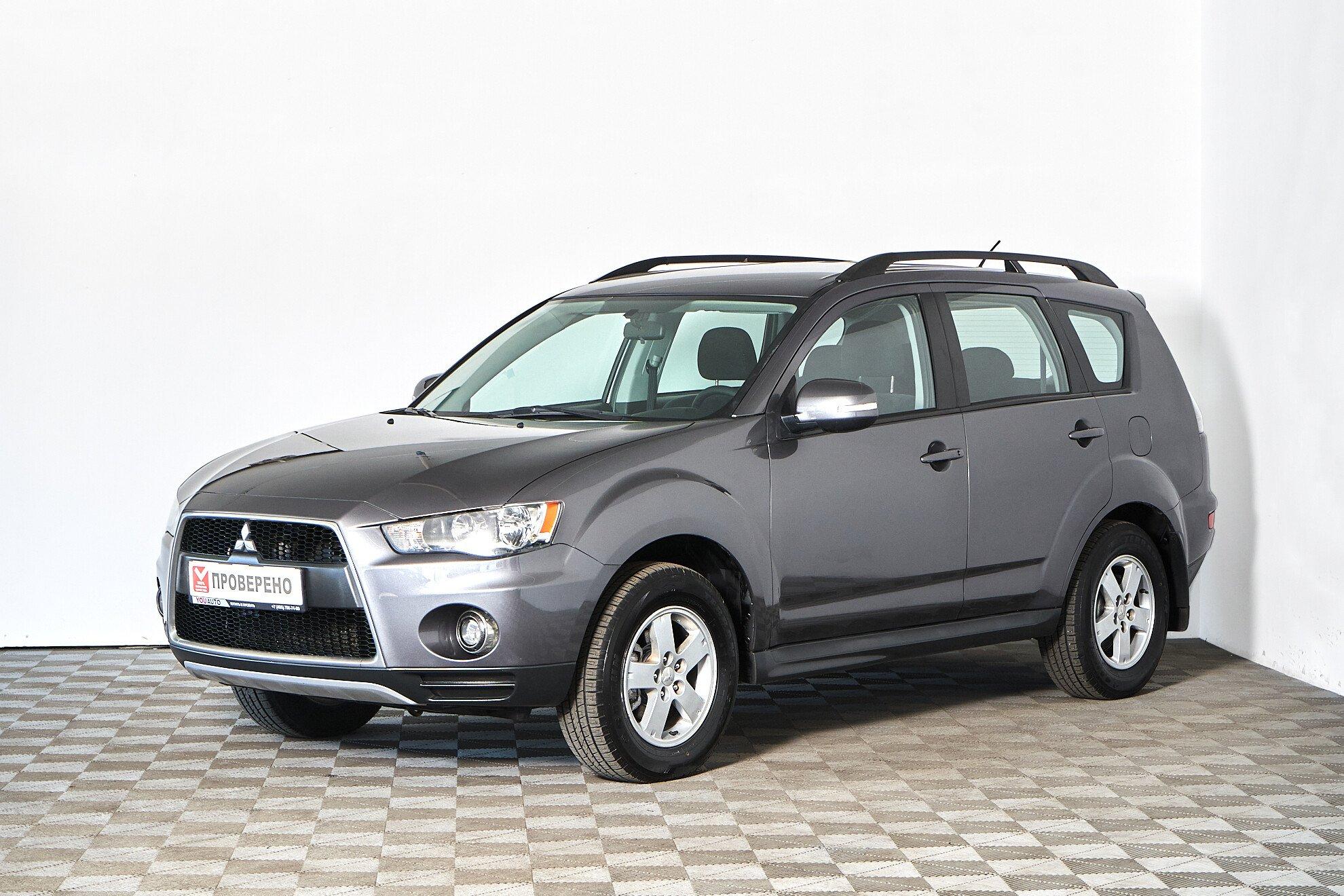 Mitsubishi Outlander 2011, серый
