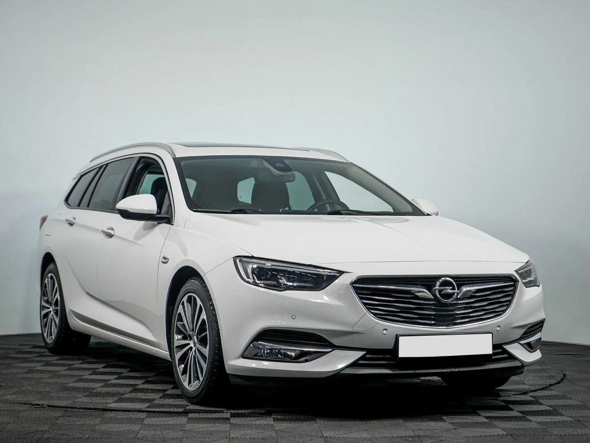 Opel Insignia 2019, белый