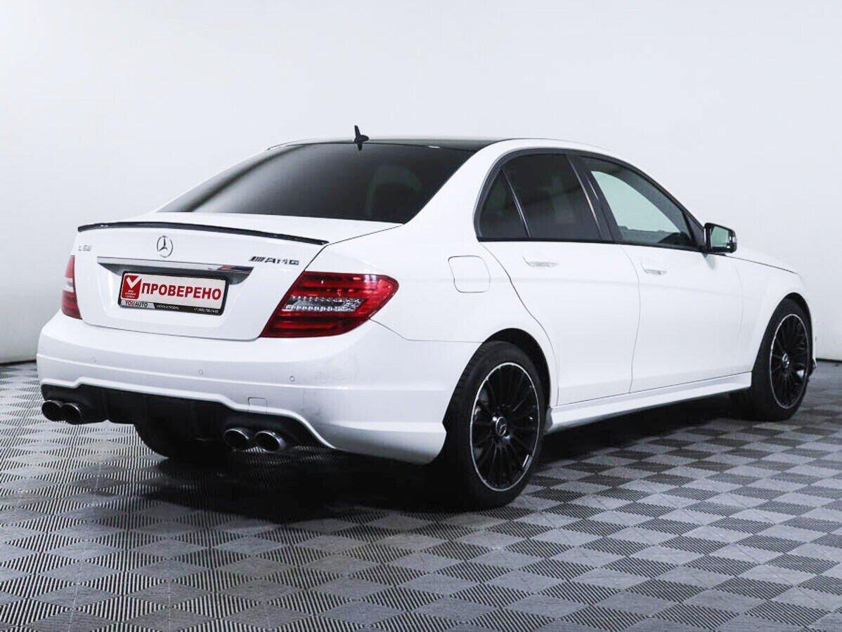 Mercedes-Benz C-Класс 2013, белый