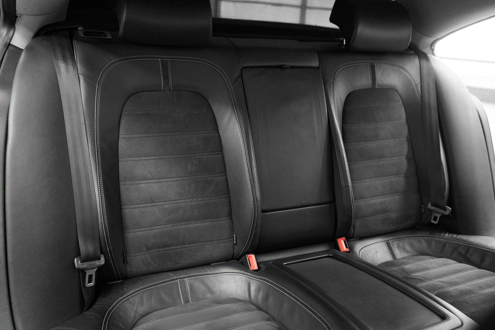 Volkswagen Passat CC 2012, бежевый