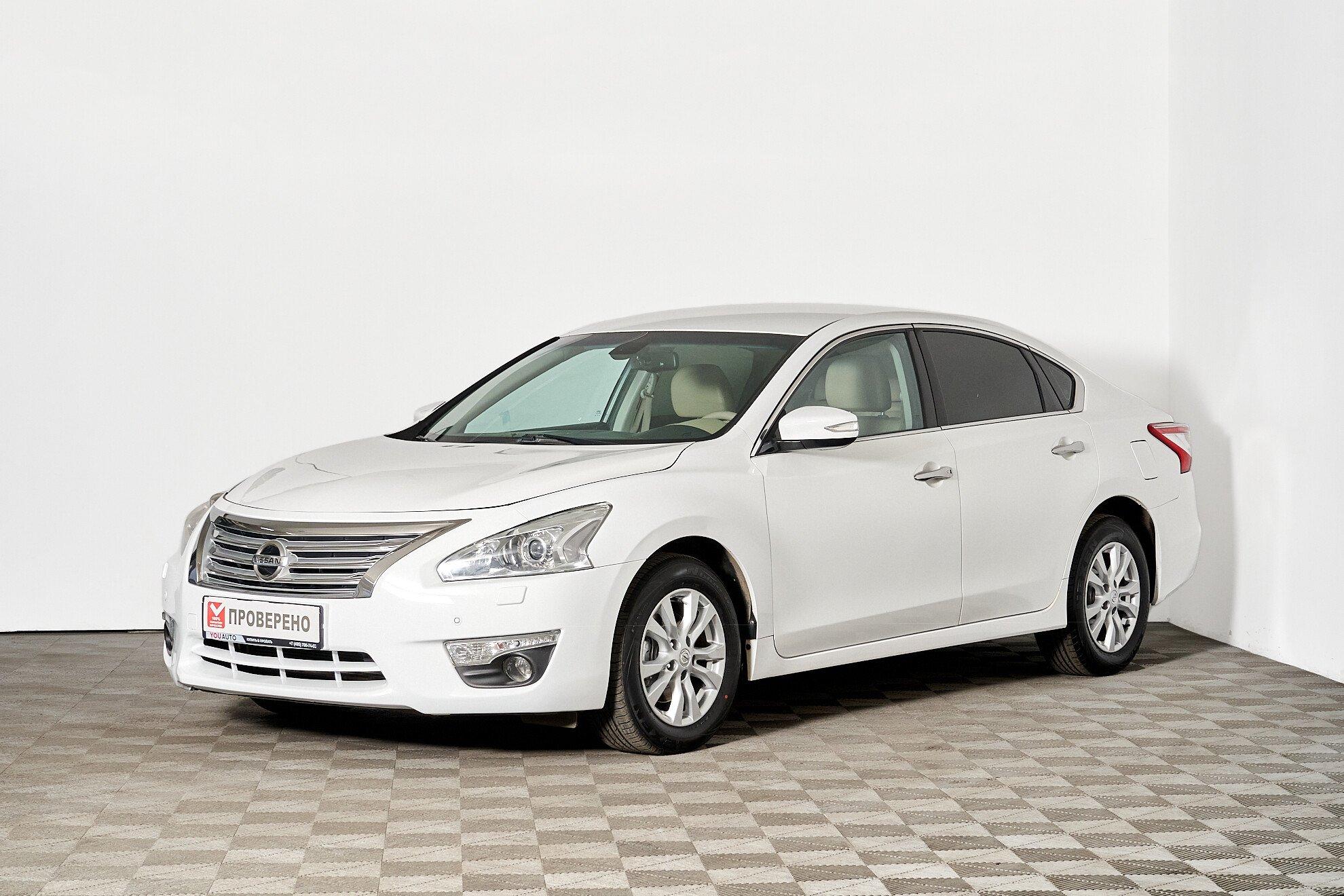 Nissan Teana 2014, белый