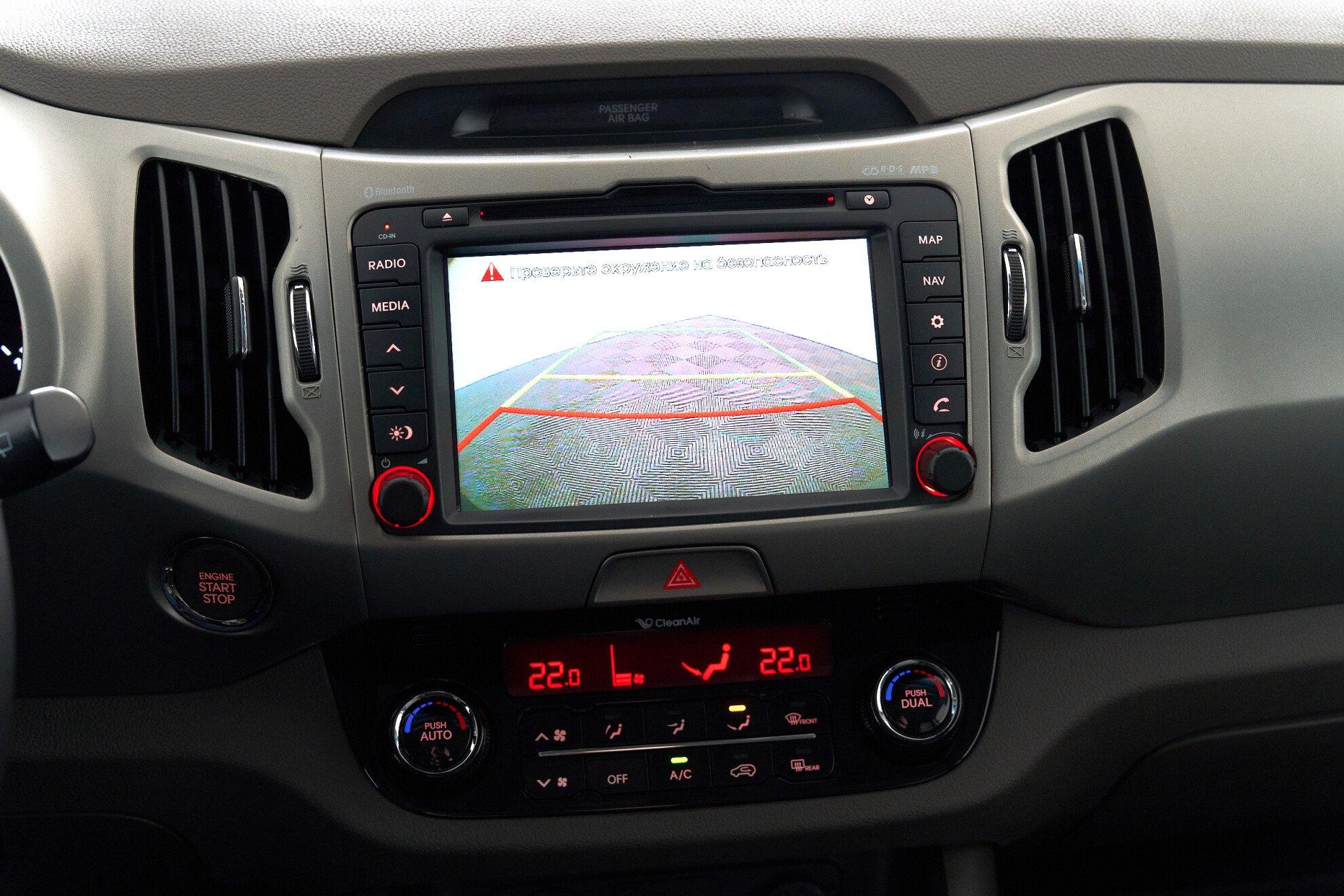 Kia Sportage 2011, белый