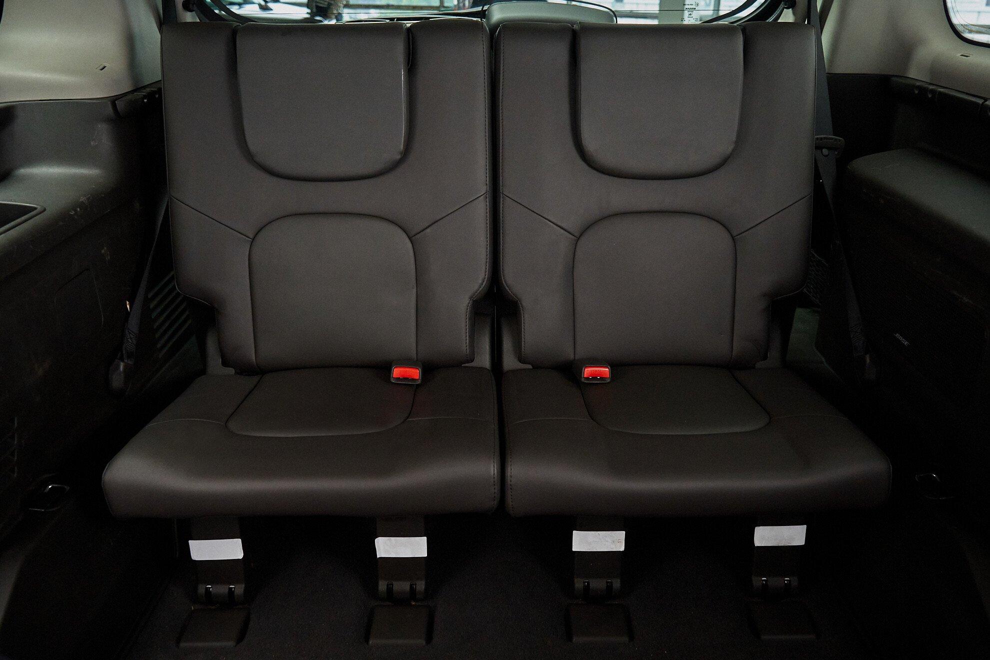 Nissan Pathfinder 2013, серый